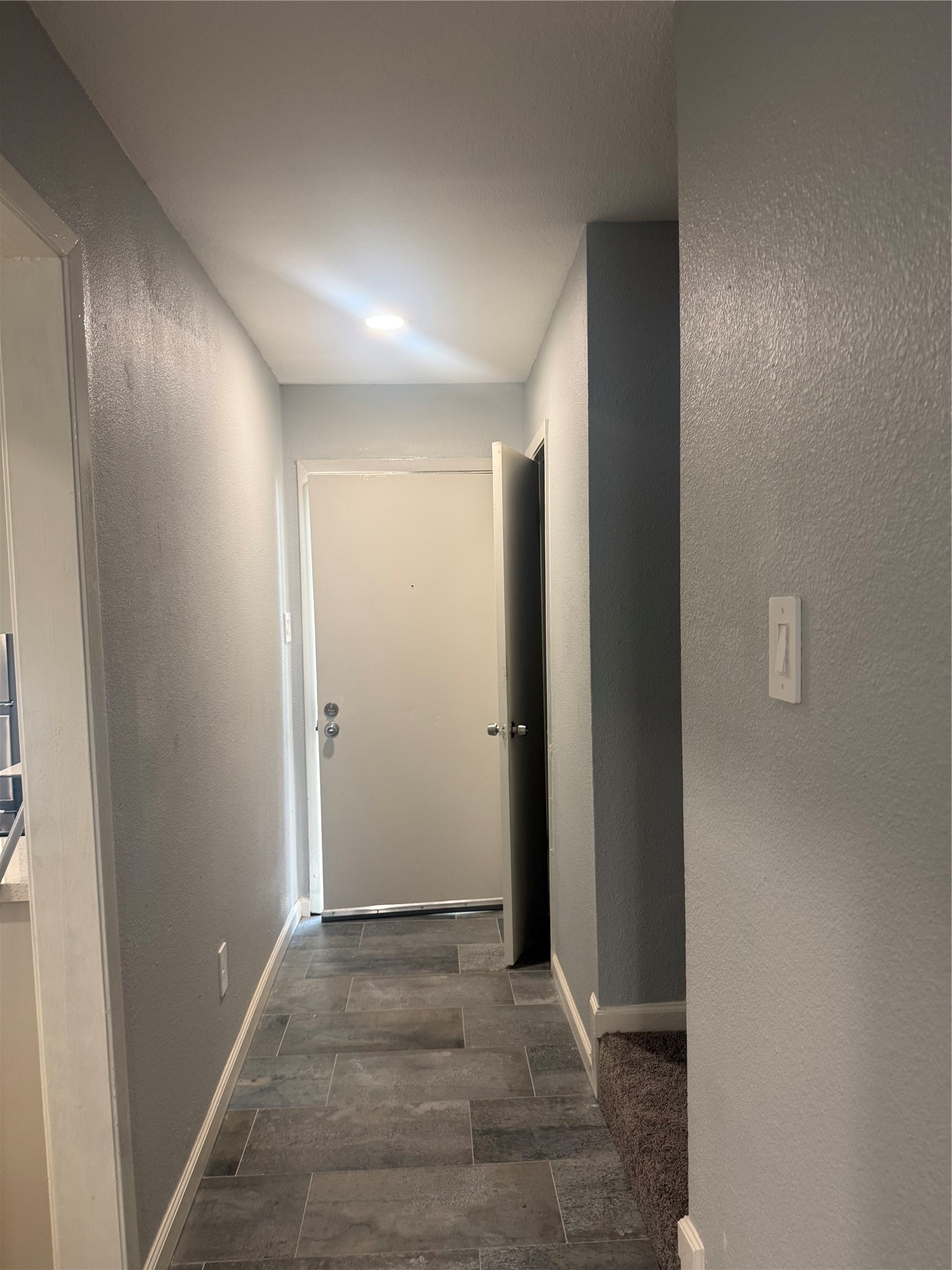 7930 Grove Ridge Drive Property Photo 8