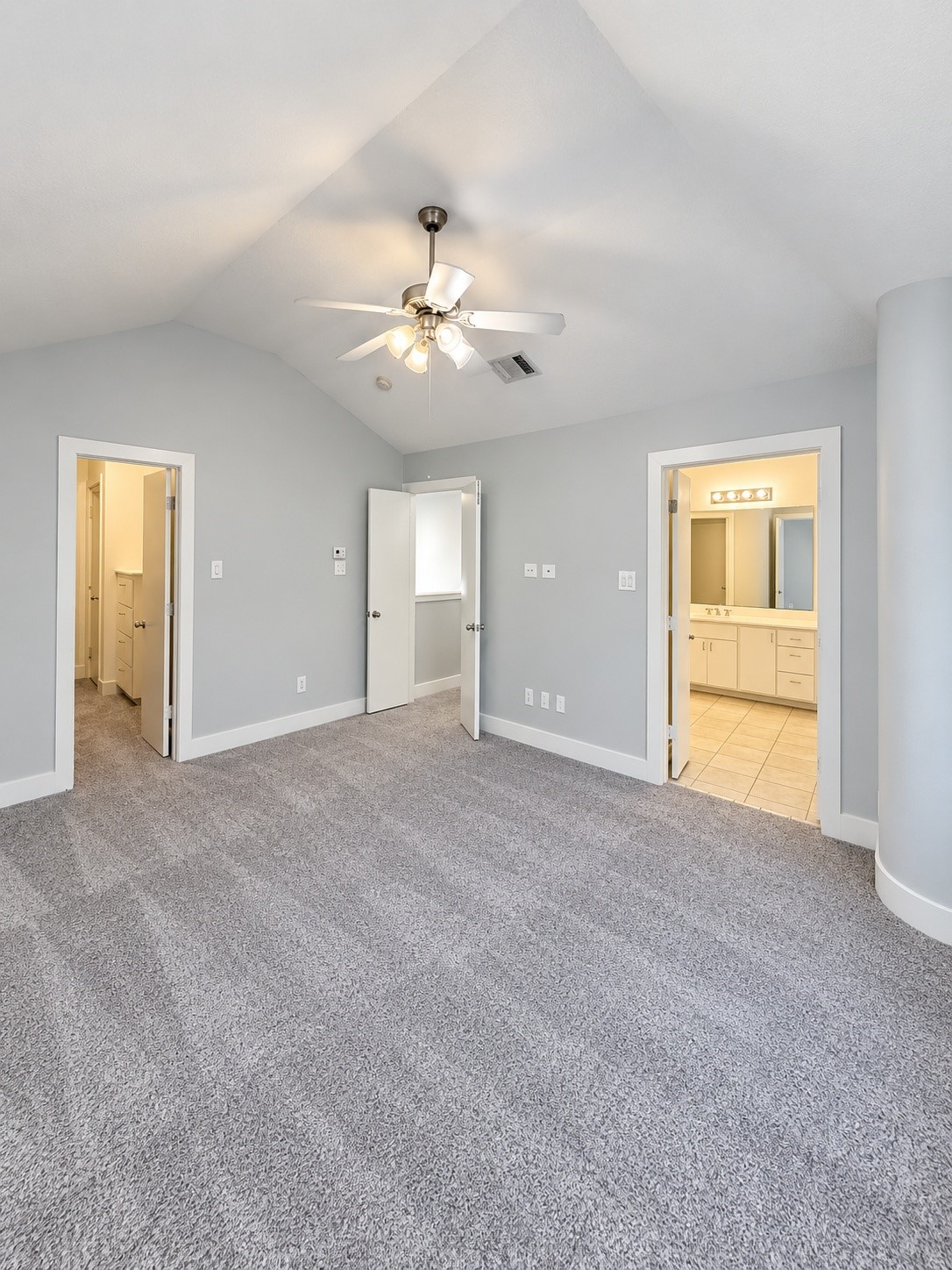 8624 Meadowcroft Drive Property Photo 12