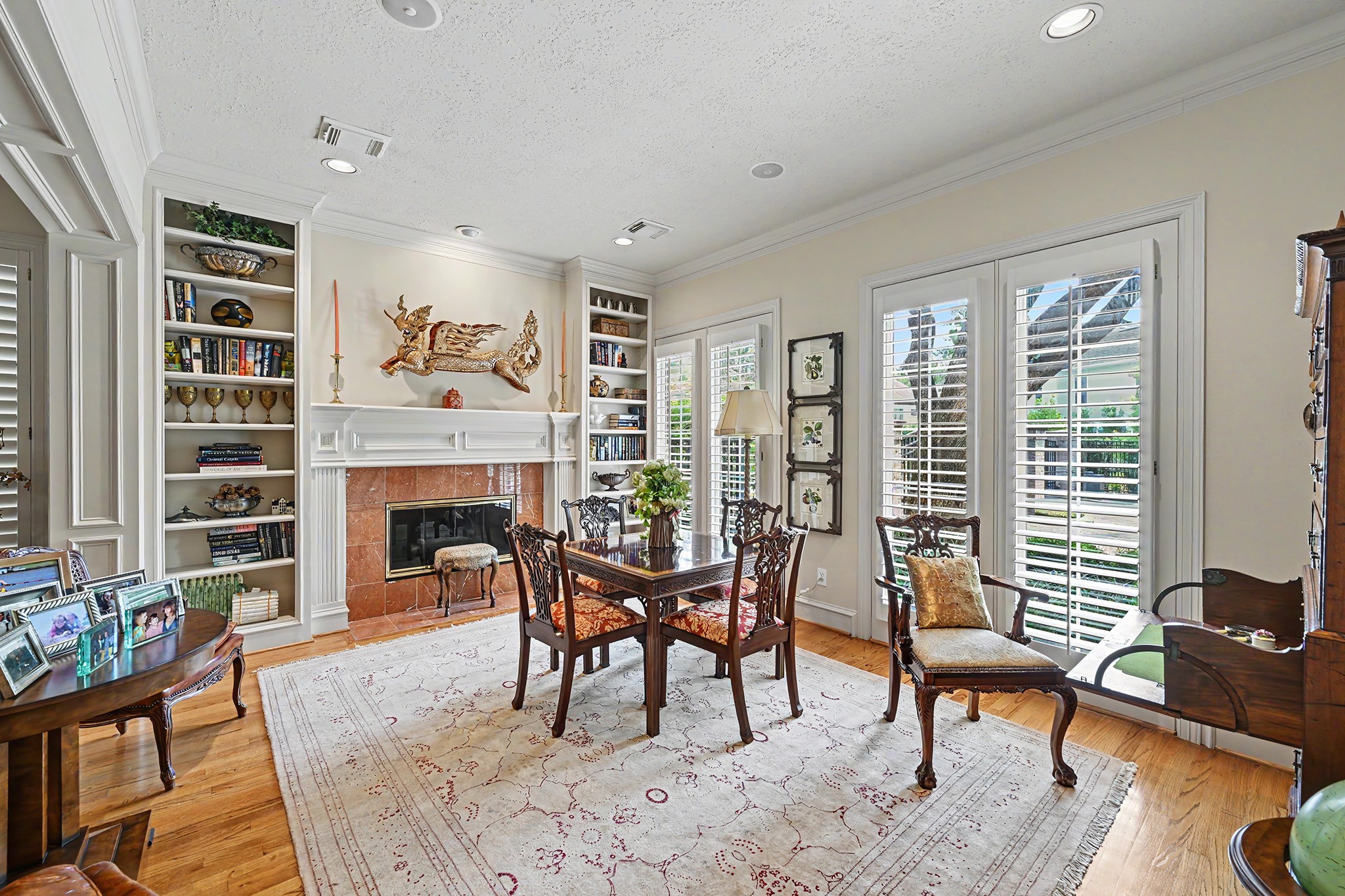69 Wynden Oaks Drive Property Photo 3