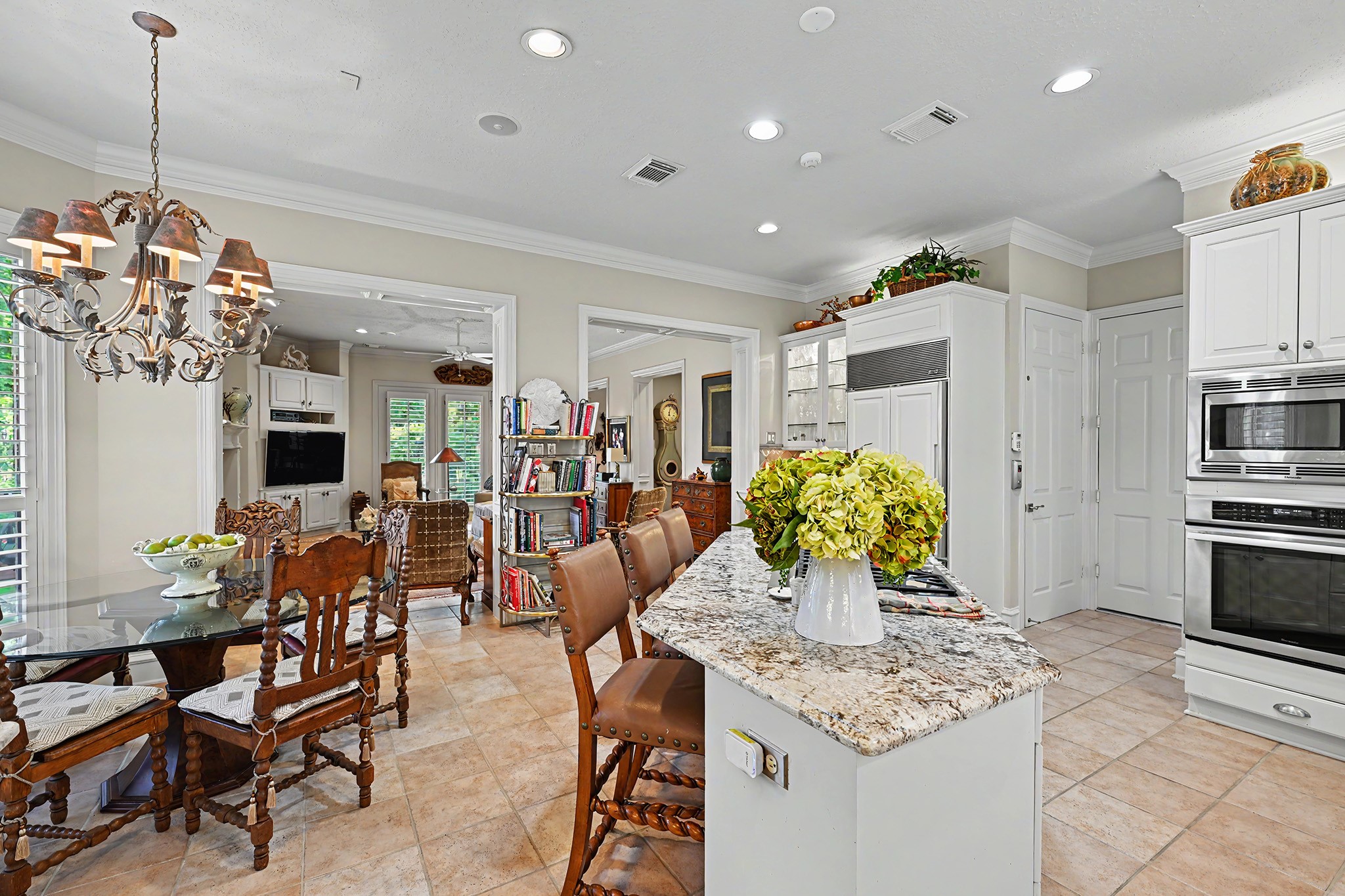 69 Wynden Oaks Drive Property Photo 12