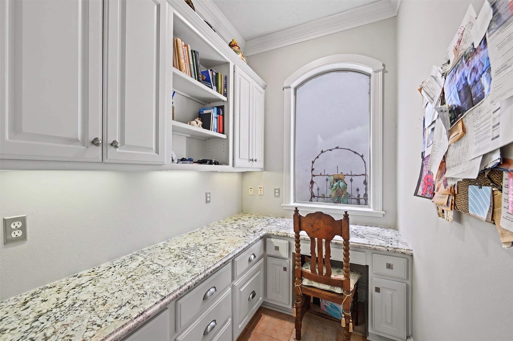 69 Wynden Oaks Drive Property Photo 13