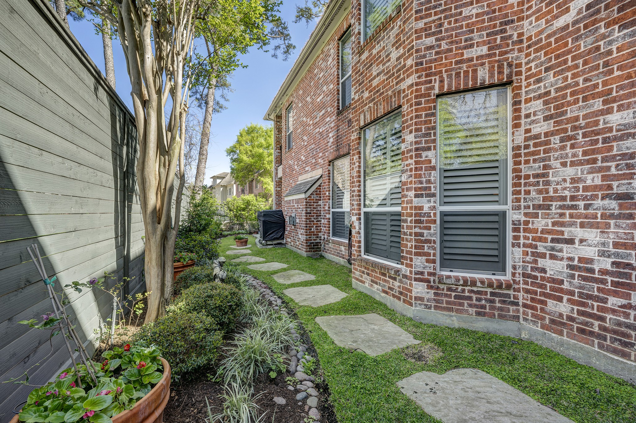 69 Wynden Oaks Drive Property Photo 32
