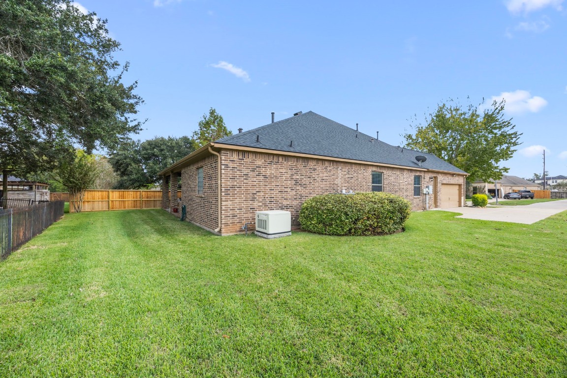33218 Worthing Lane Property Photo 42