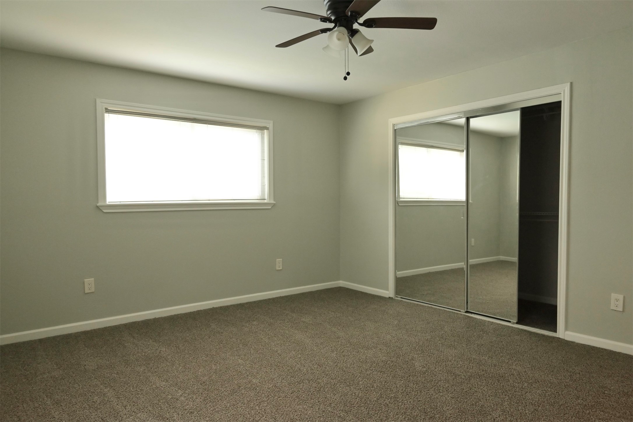 9810 Cliffwood Drive Property Photo 11