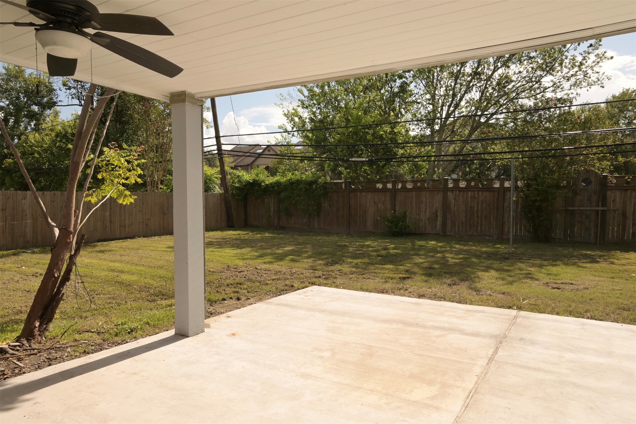 9810 Cliffwood Drive Property Photo 42