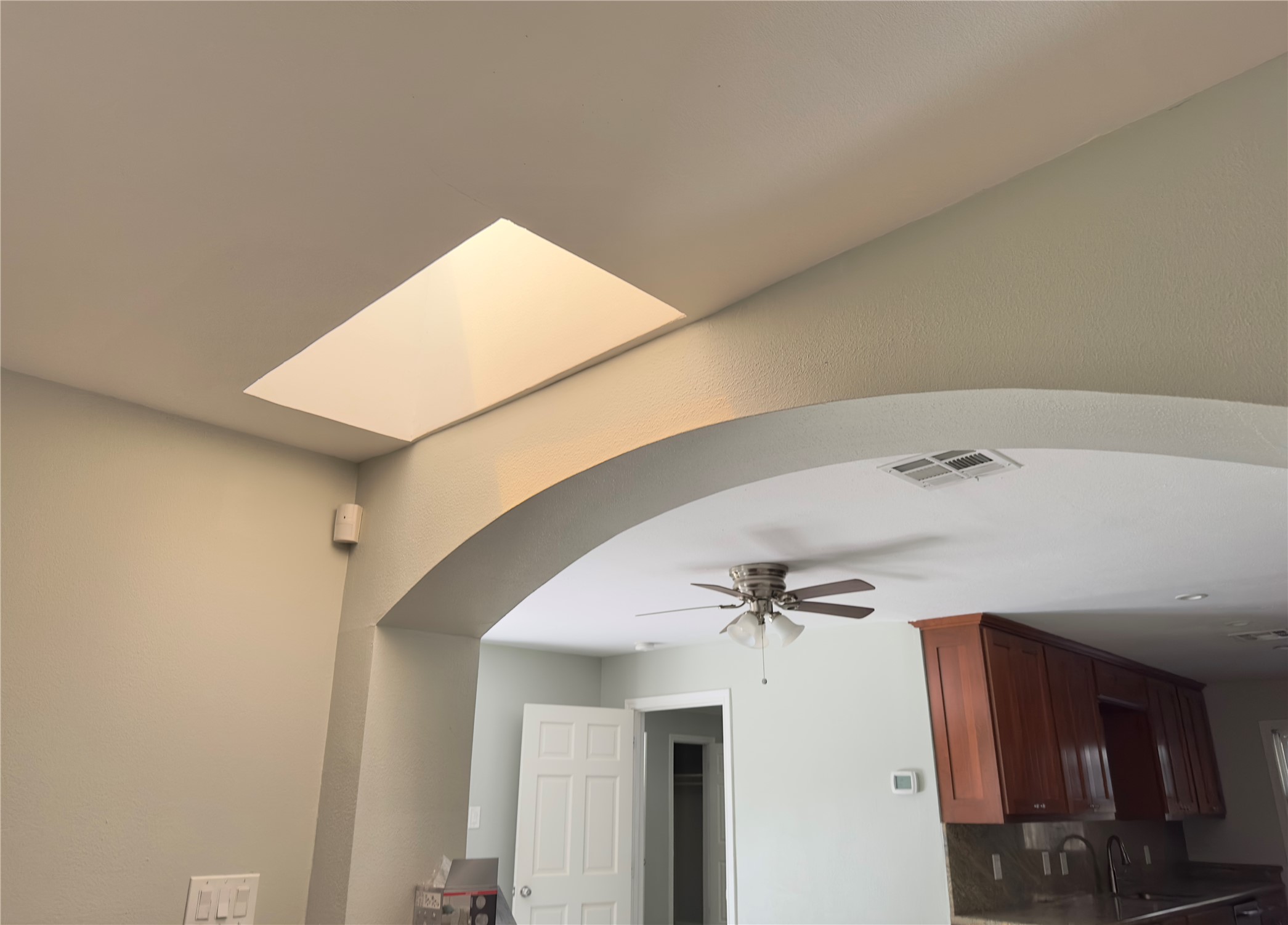 9810 Cliffwood Drive Property Photo 44