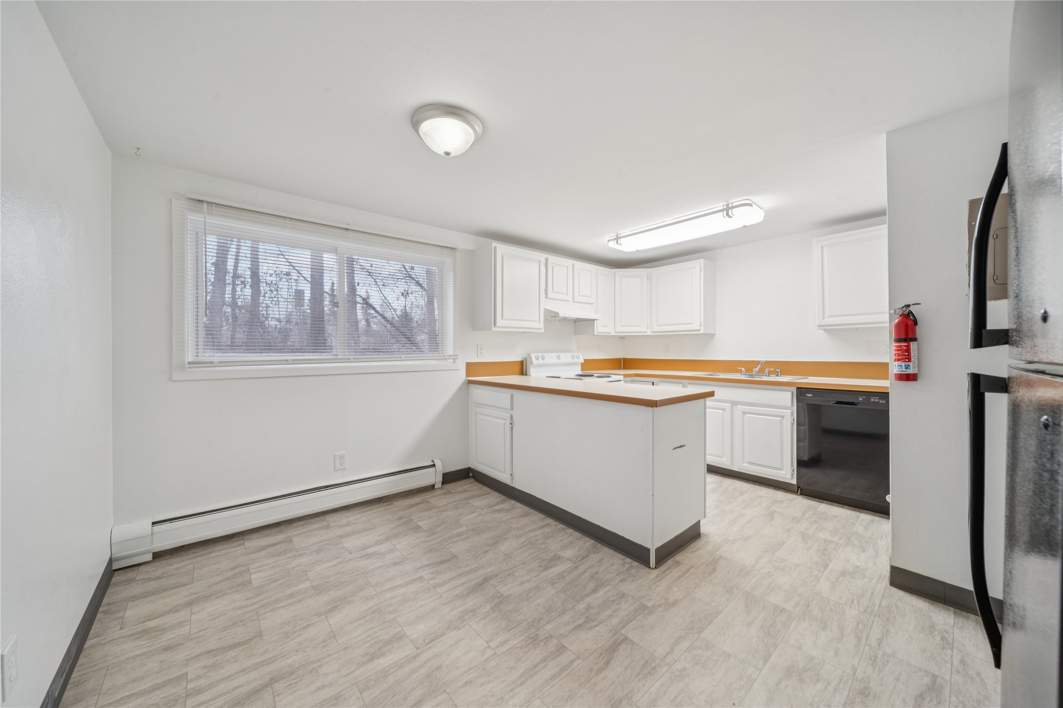 12332 End Street Property Photo 20