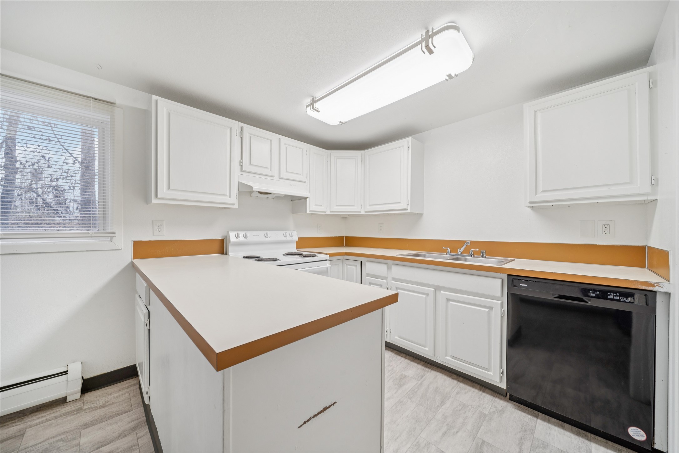 12332 End Street Property Photo 23