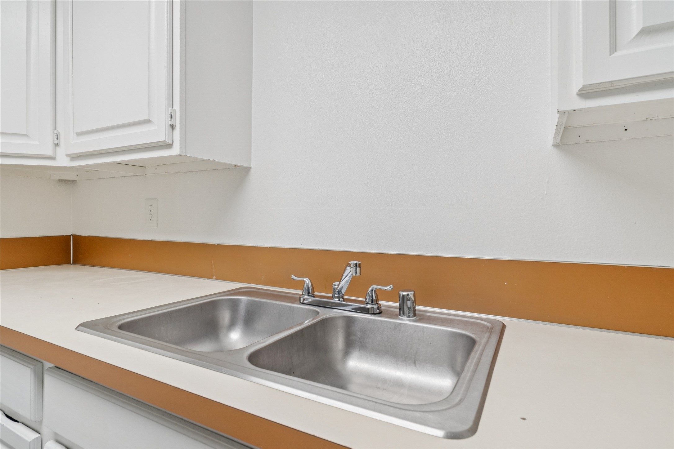 12332 End Street Property Photo 24