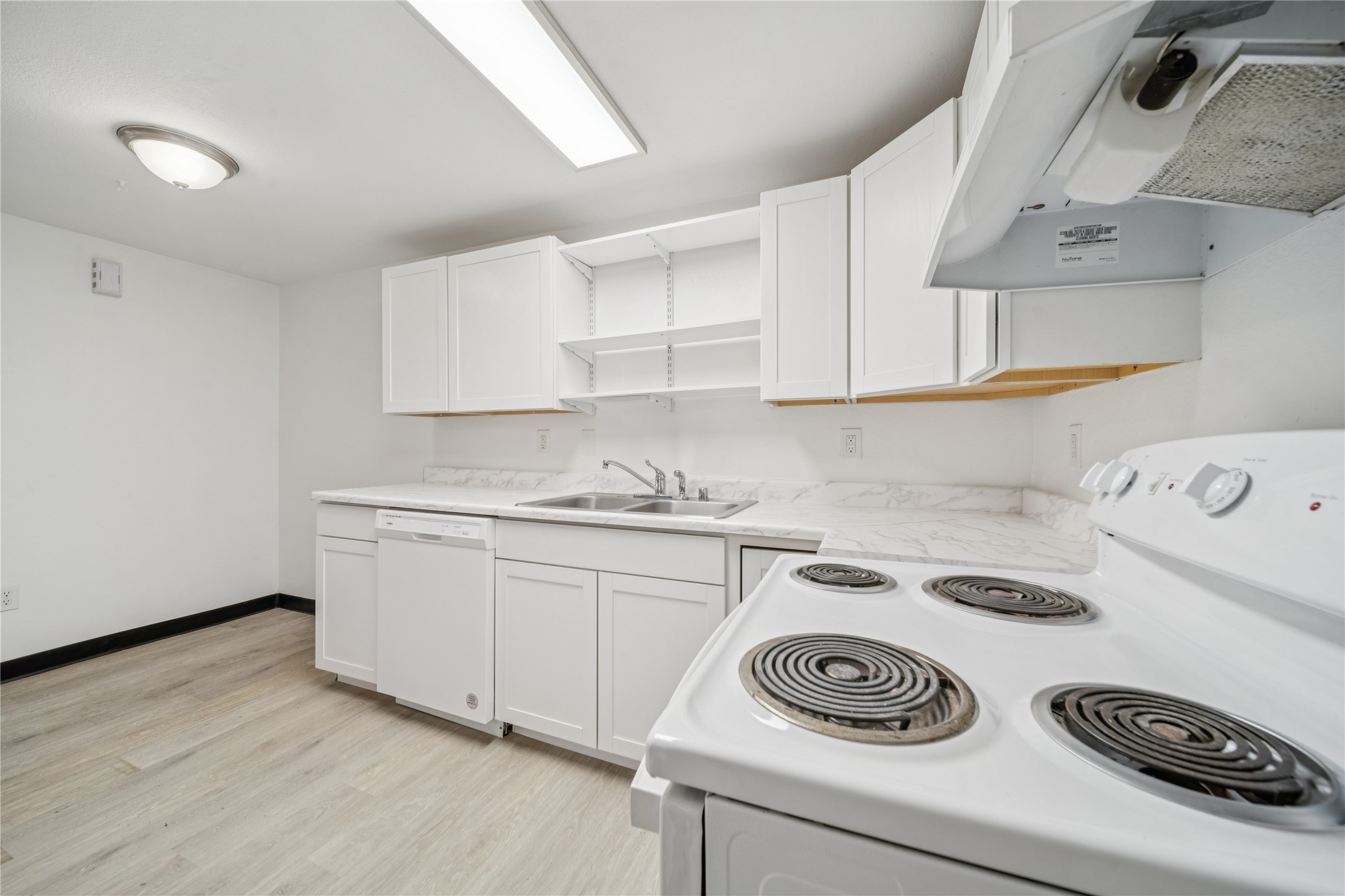 12332 End Street Property Photo 45