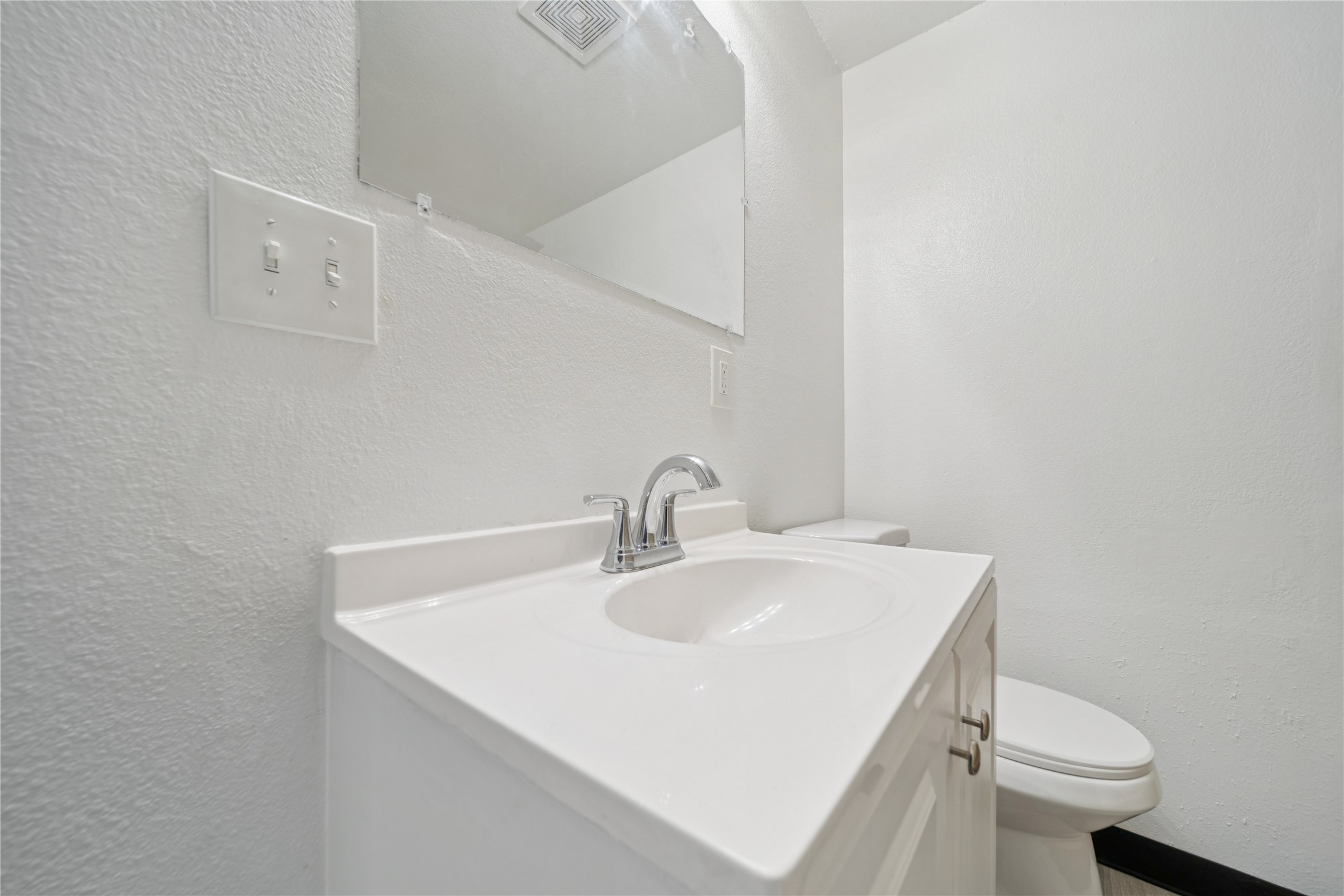 12332 End Street Property Photo 49