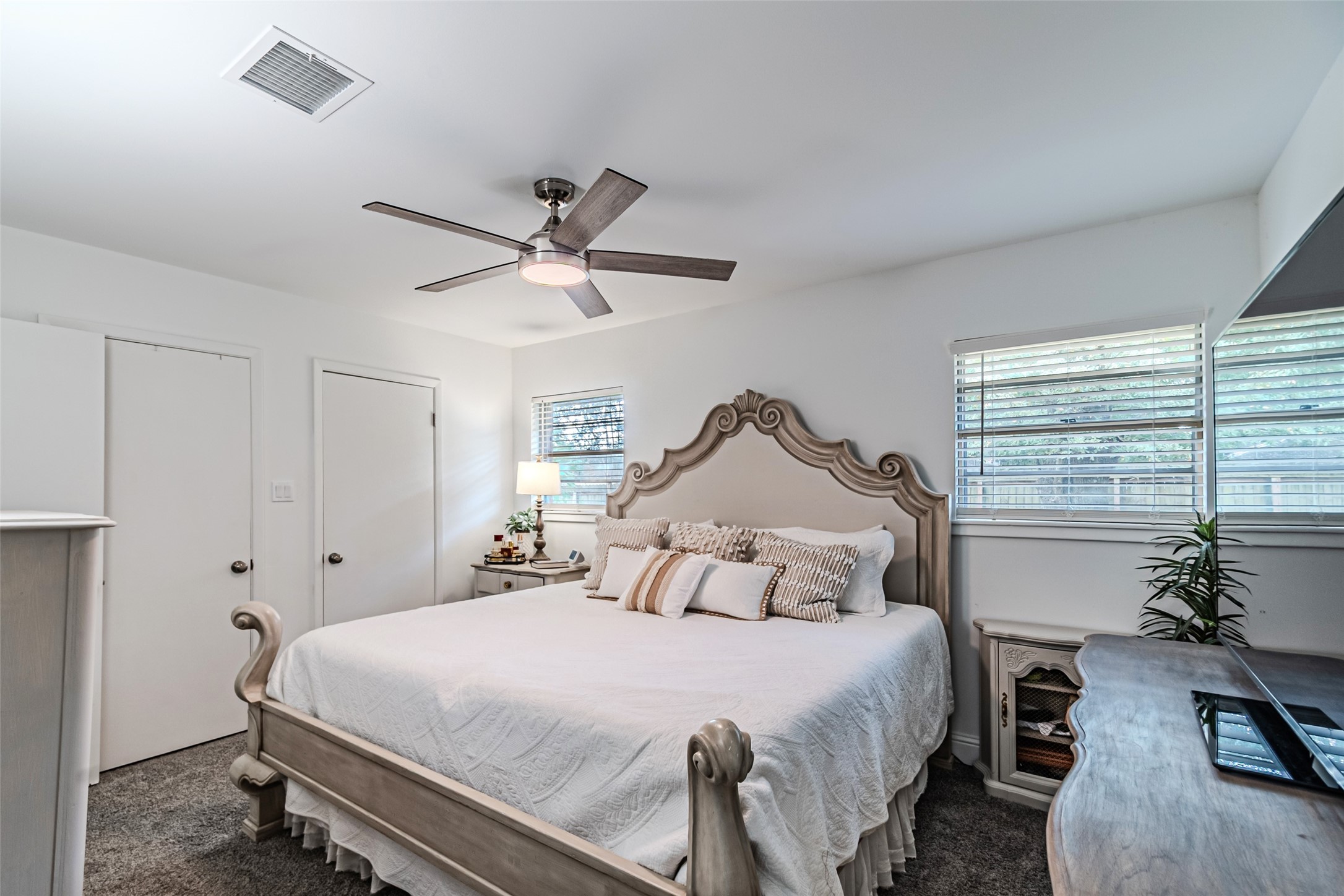 2103 Taylor Street Property Photo 18