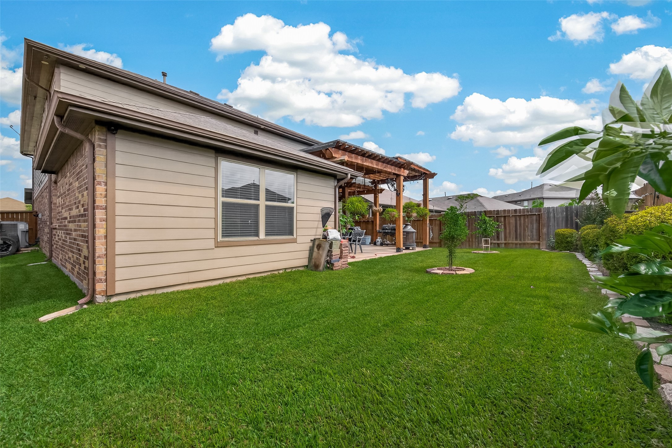 5627 Pleasant Falls Drive Property Photo 38