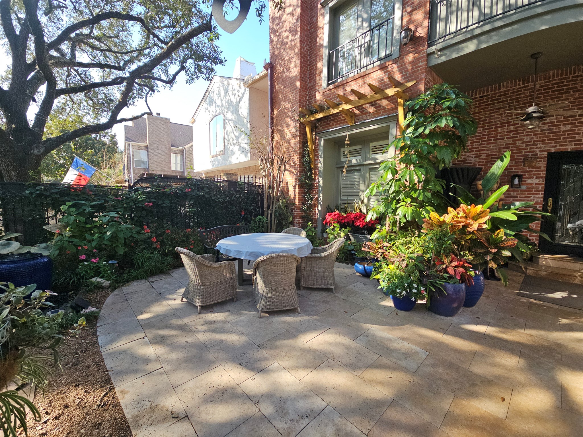 4716 Post Oak Timber Drive Property Photo 1