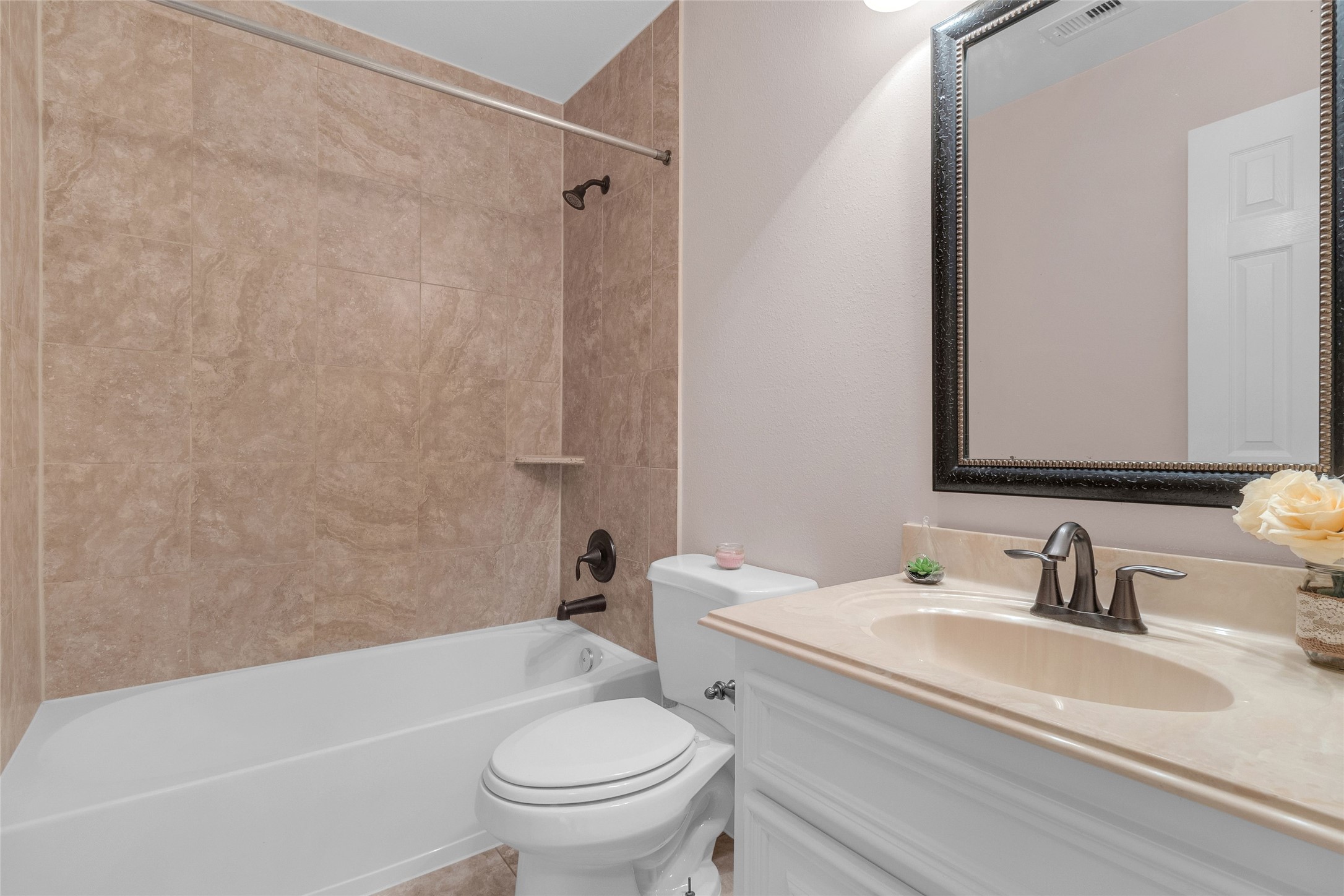 523 Walnut Avenue Property Photo 25