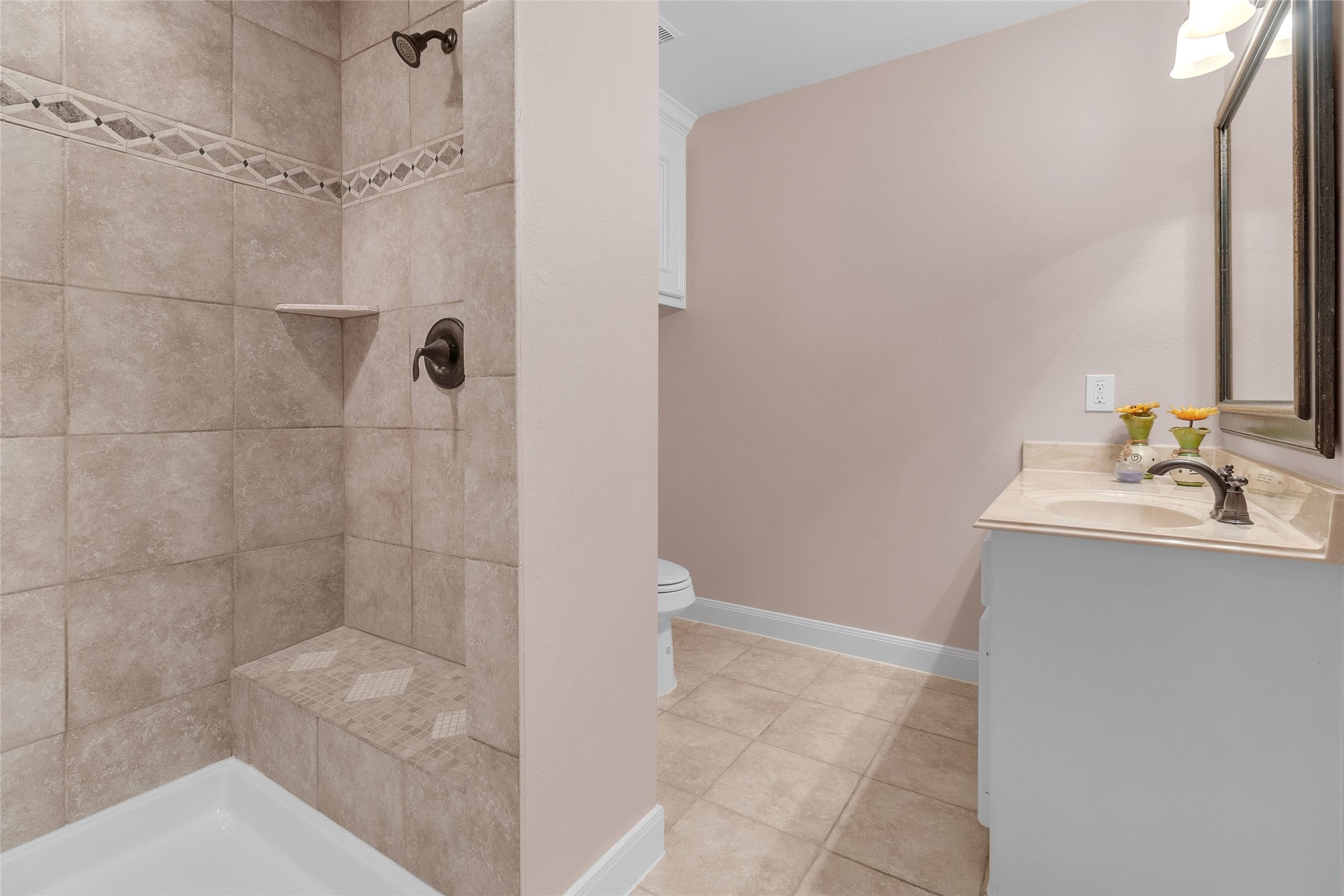 523 Walnut Avenue Property Photo 35