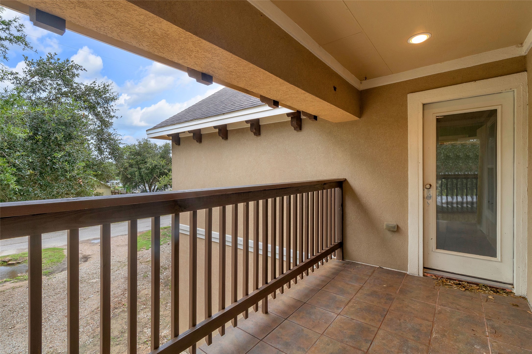 523 Walnut Avenue Property Photo 40