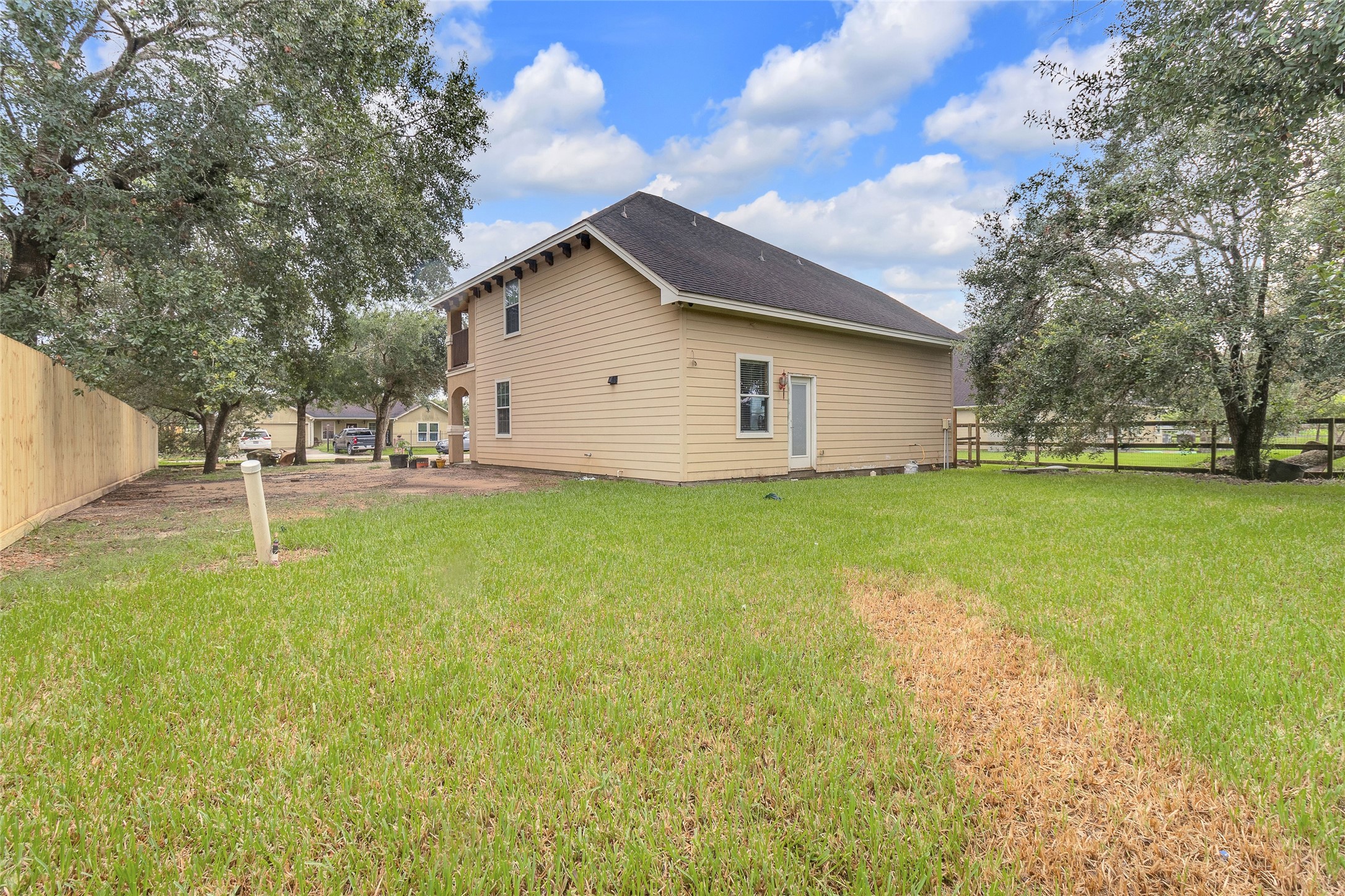 523 Walnut Avenue Property Photo 42