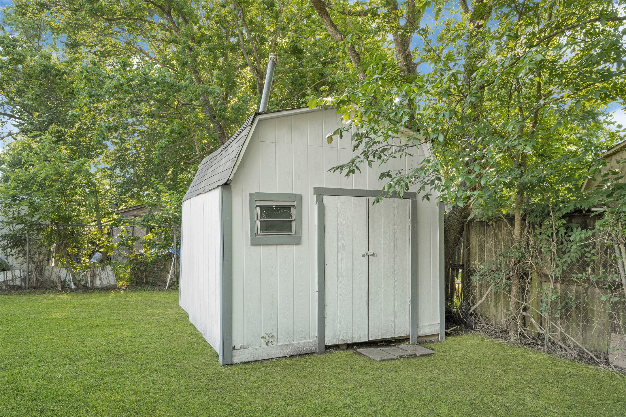 7026 Hedgewood Street Property Photo 24