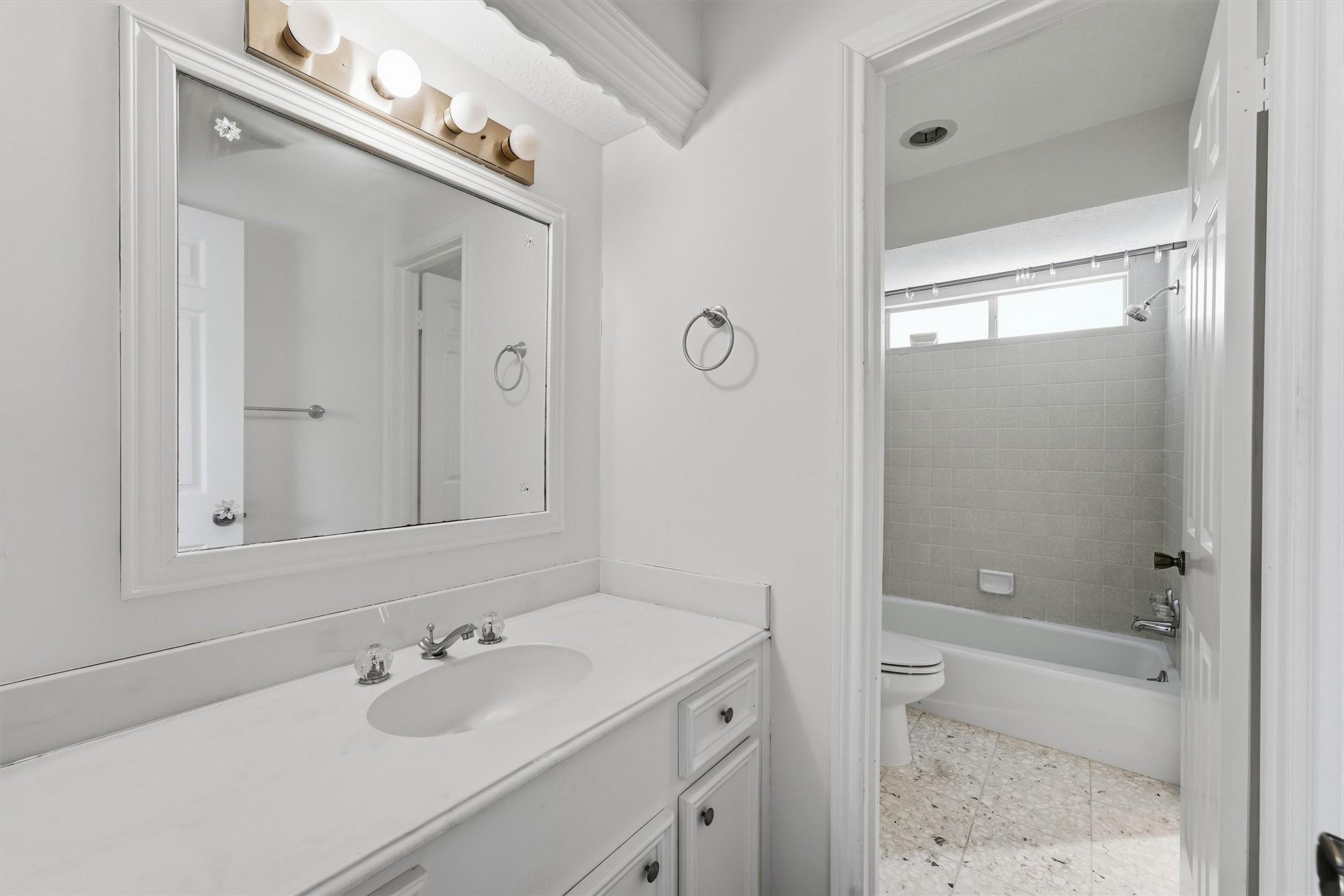 16631 Wimbledon Forest Drive Property Photo 24