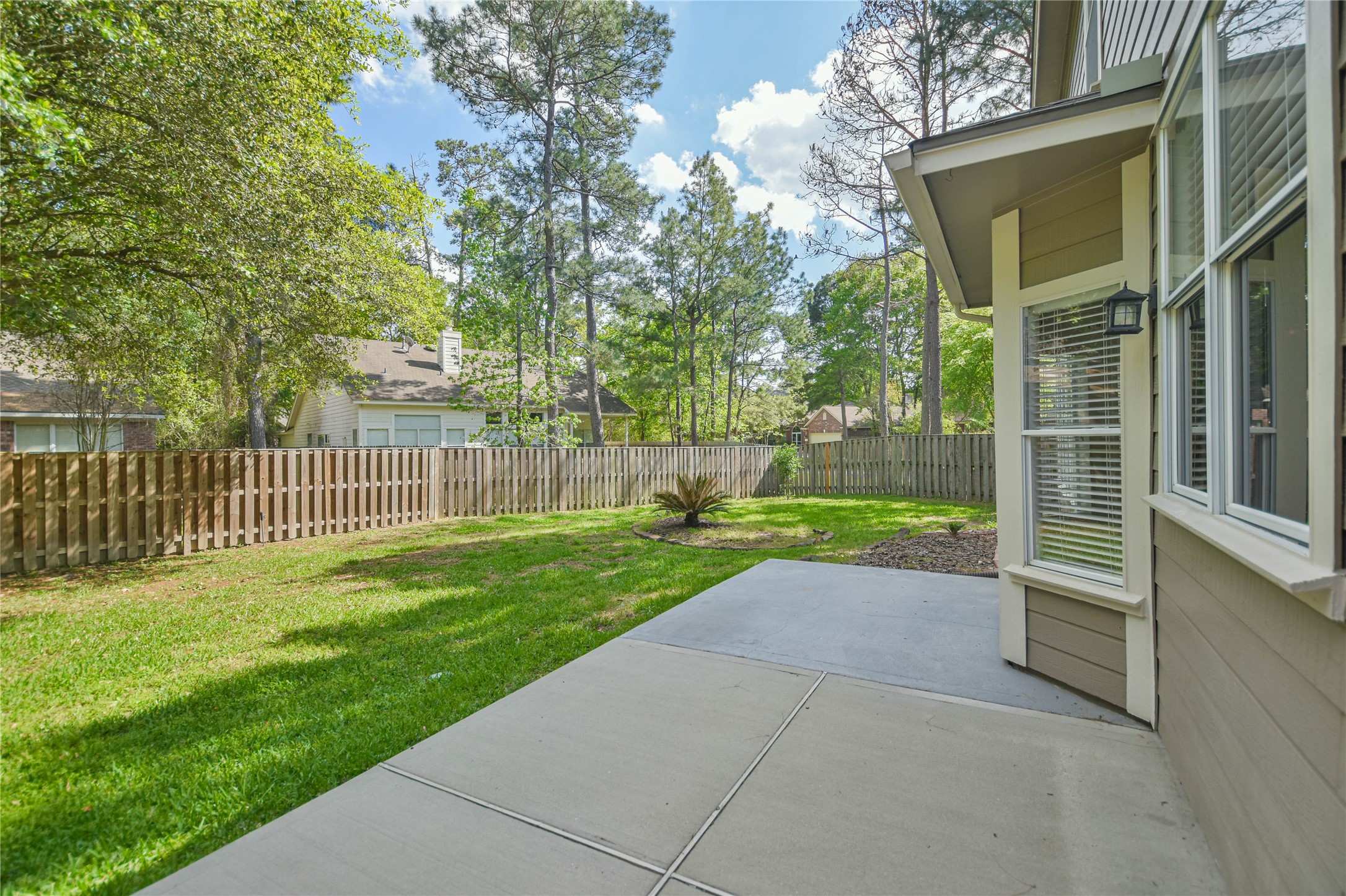 2 Willow Point Place Property Photo 35
