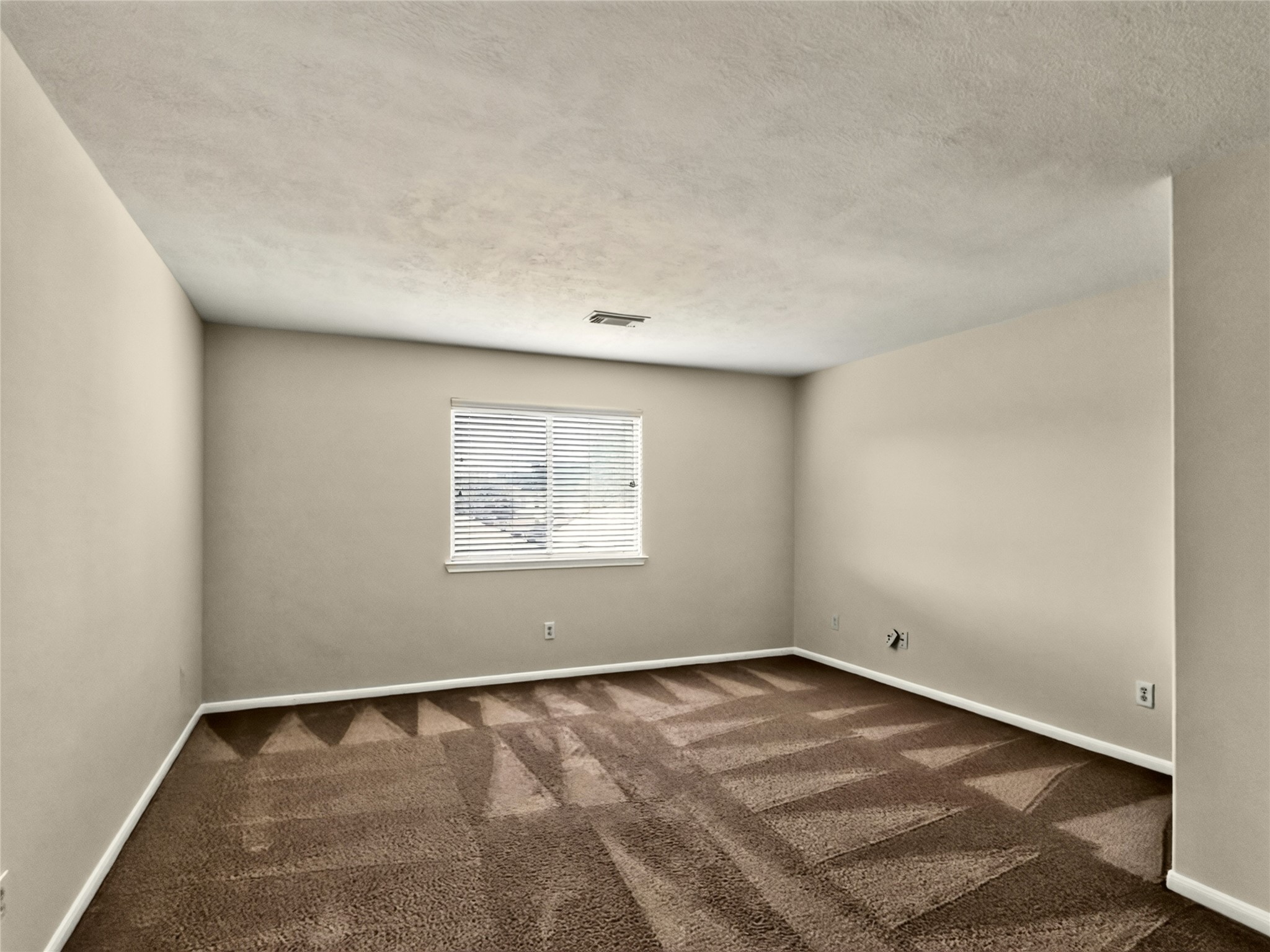 4914 Jasmine Meadows Lane Property Photo 16