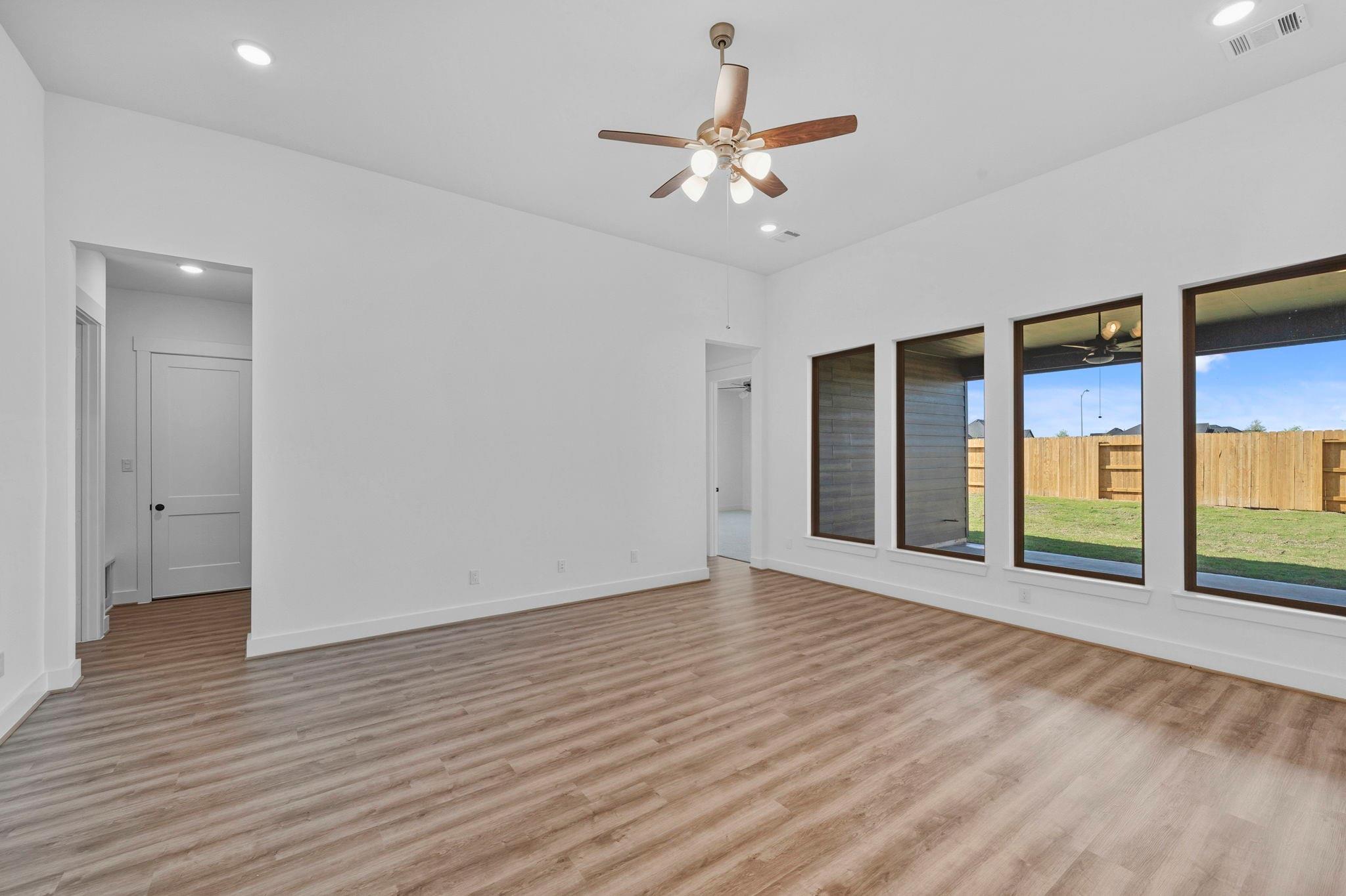721 Cross Timbers Trace Property Photo 10