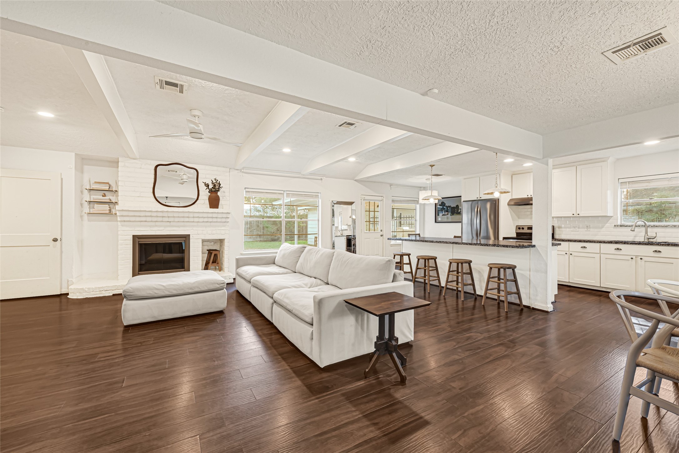 25410 Fairbrook Lane Property Photo 1