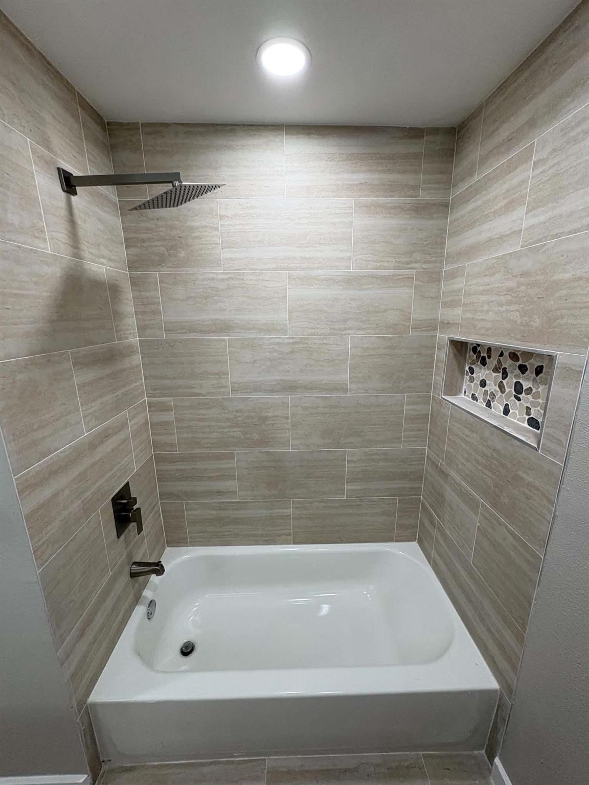 462 Avenue B Property Photo 12