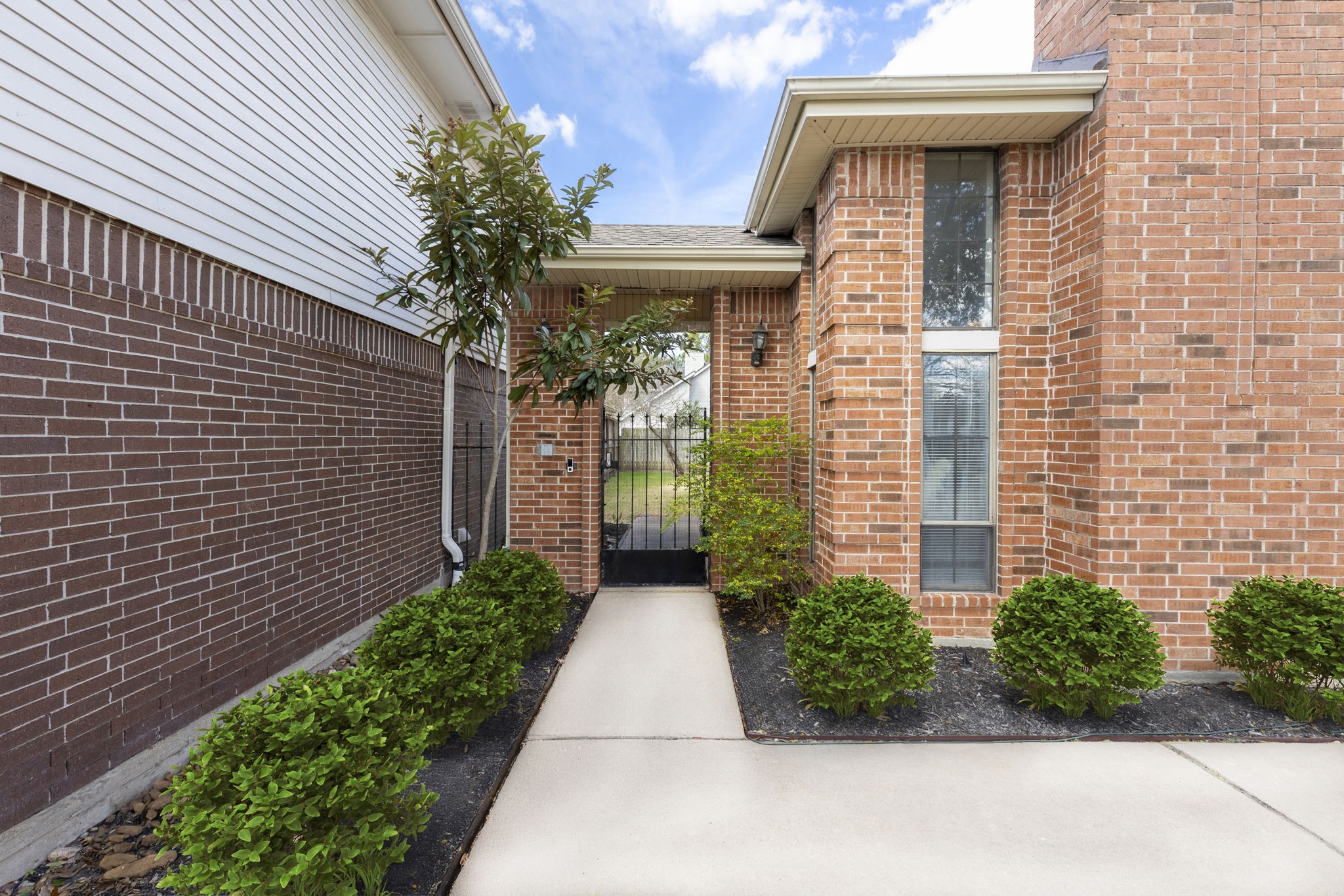 2110 Paso Rello Drive Property Photo 4