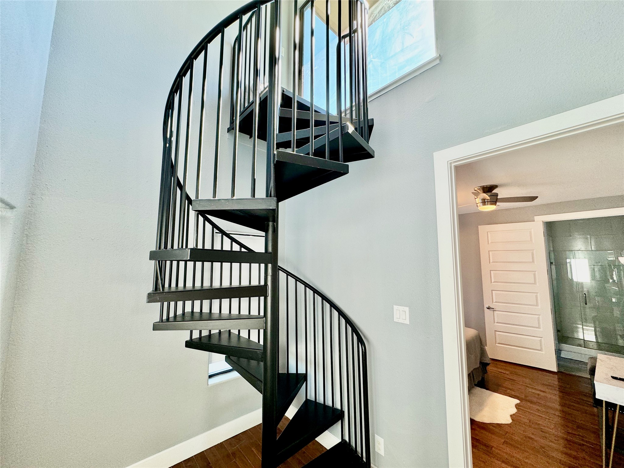 1914 Blodgett Street C Property Photo 39