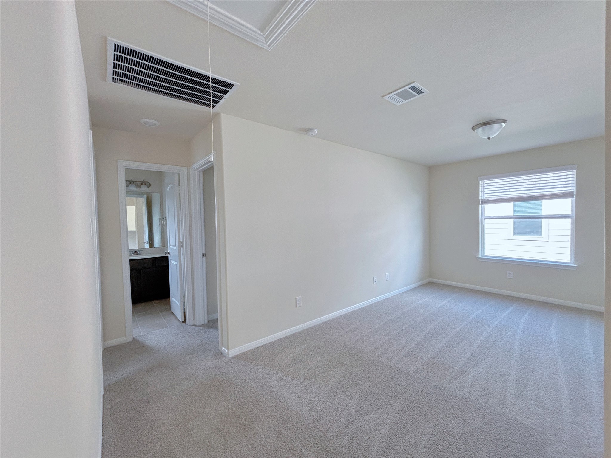 6034 Prince Place Drive Property Photo 11