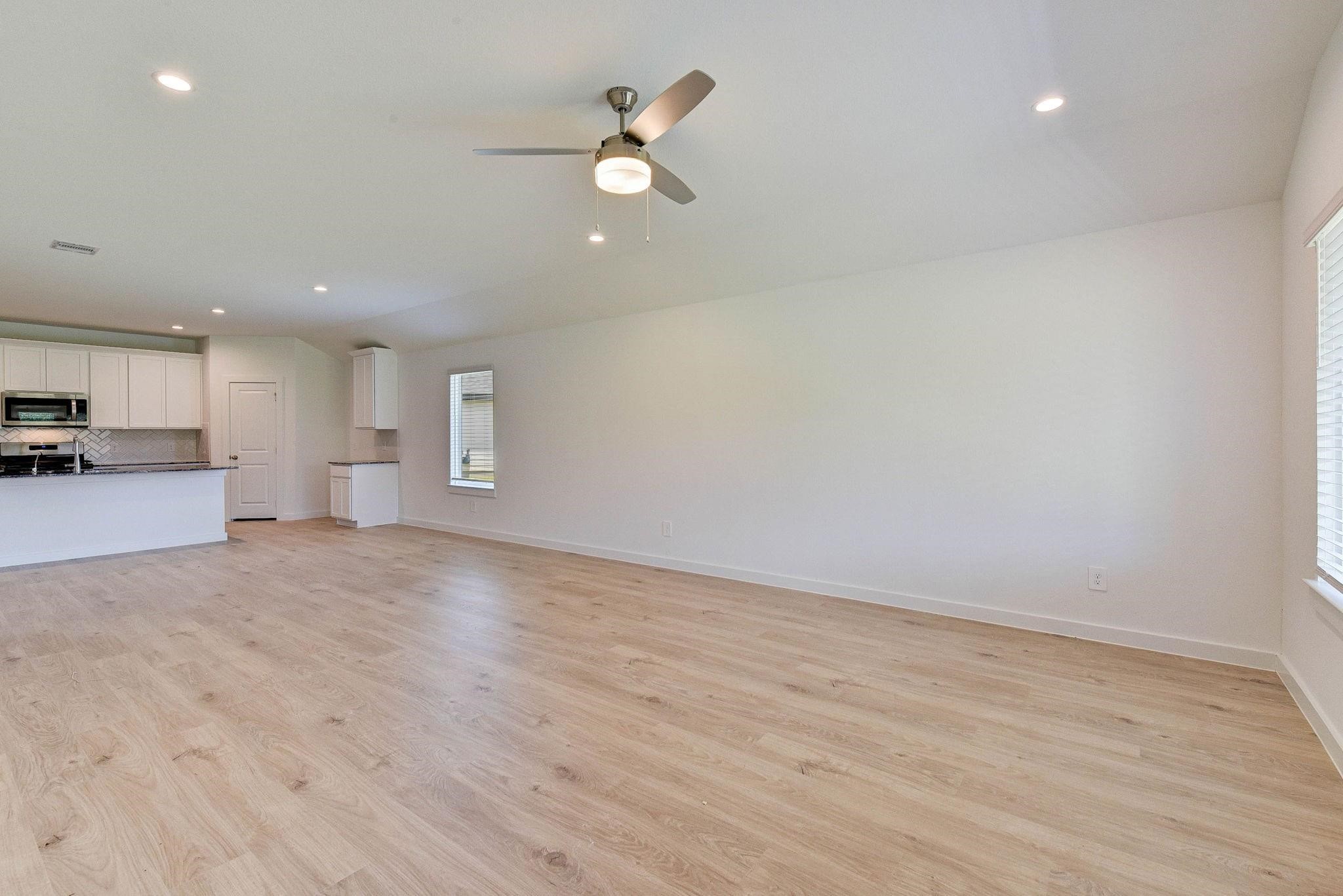7802 Bel Fiore Drive Property Photo 13