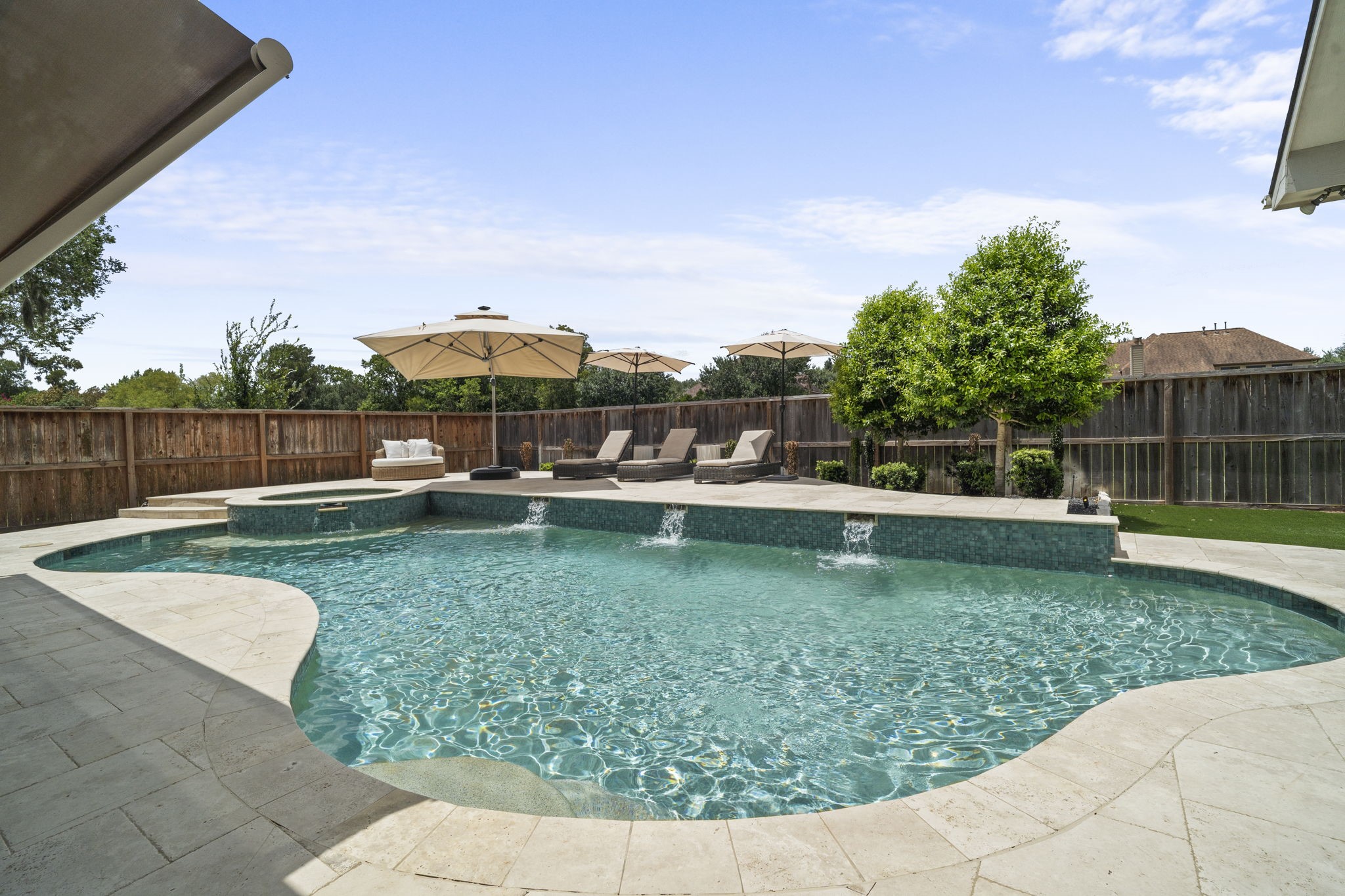 8607 Stones Throw Lane Property Photo 4