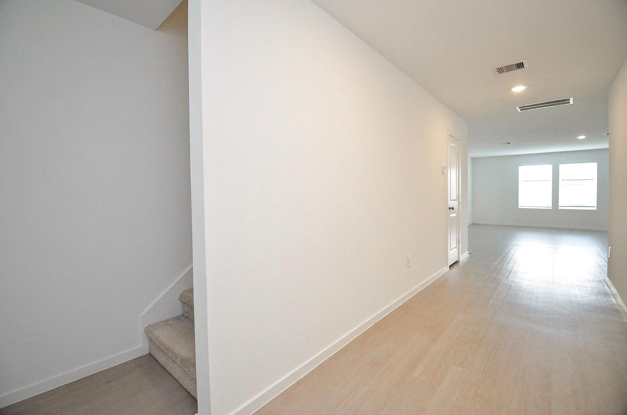 6839 Lantana Leaf Lane Property Photo 5
