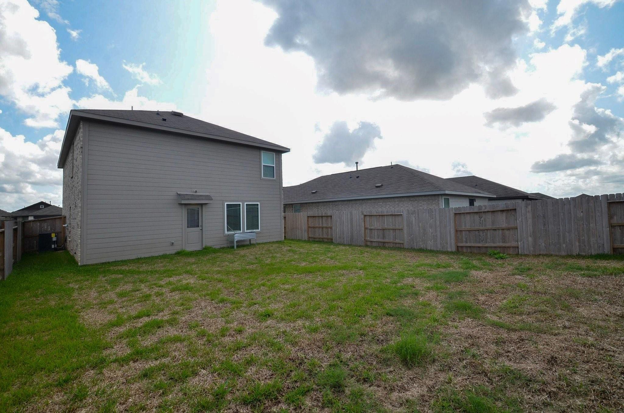 6839 Lantana Leaf Lane Property Photo 18