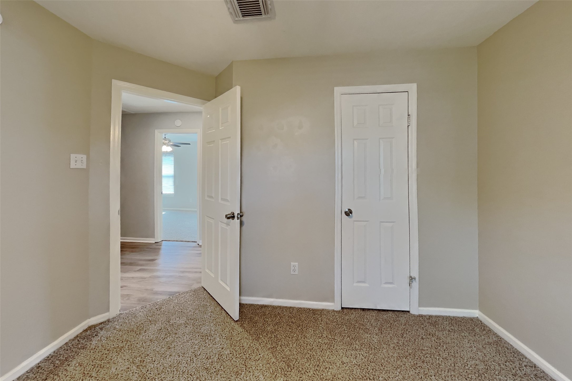 3407 Fort Richmond Drive Property Photo 14