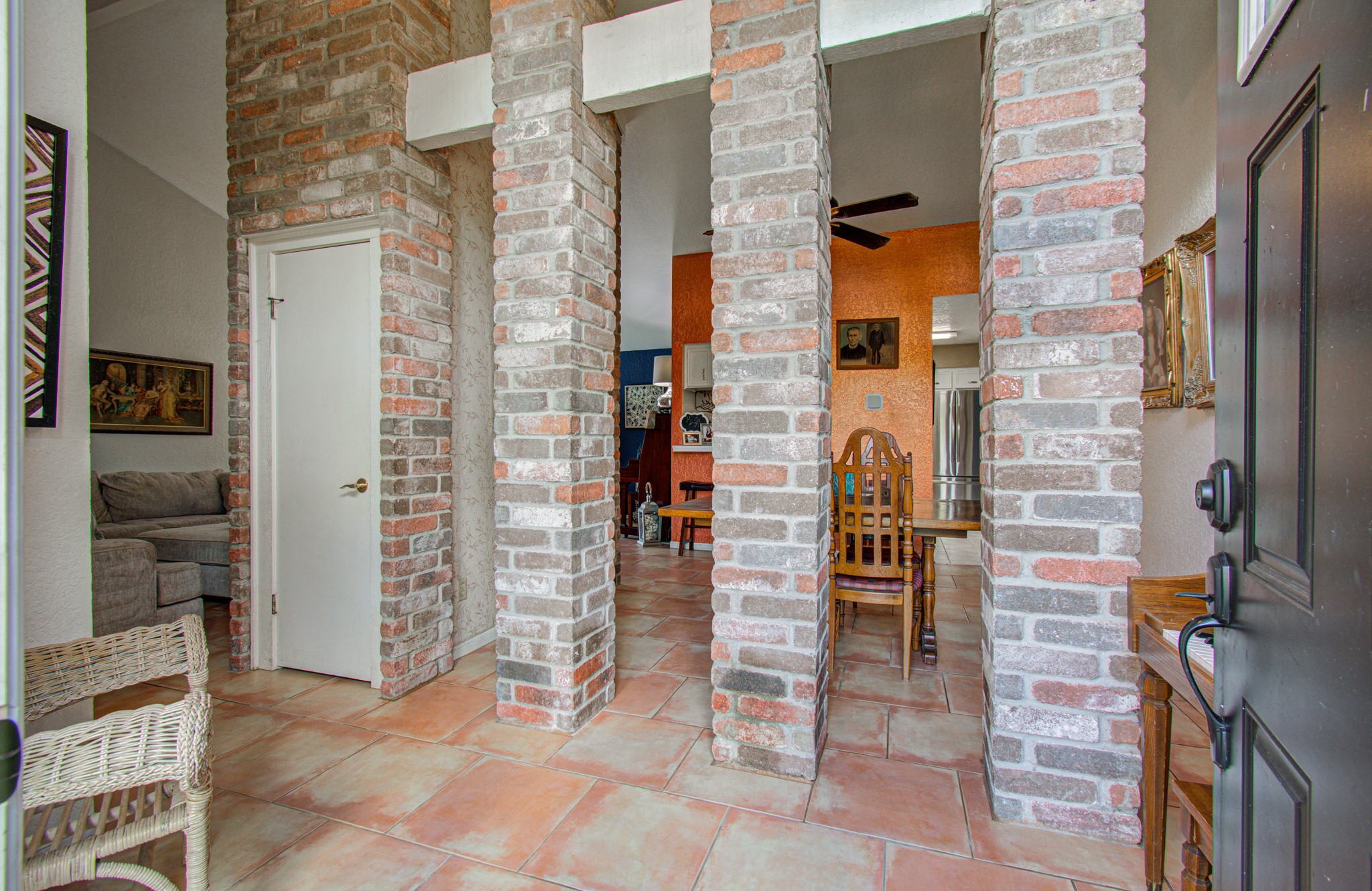338 Banyan Street Property Photo 5