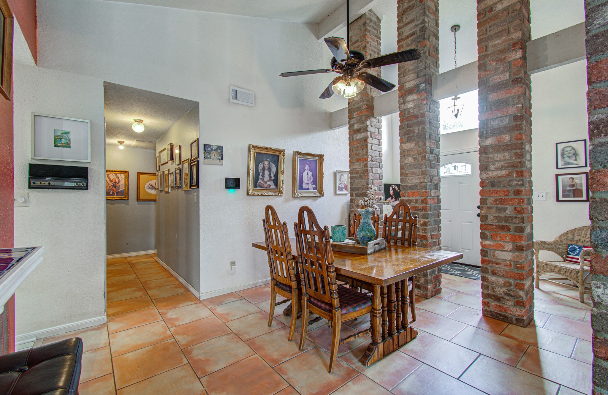 338 Banyan Street Property Photo 6