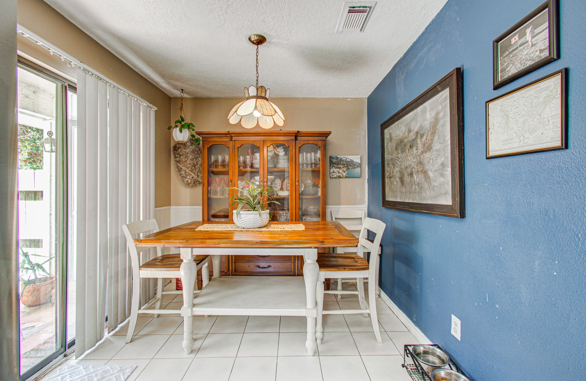 338 Banyan Street Property Photo 10