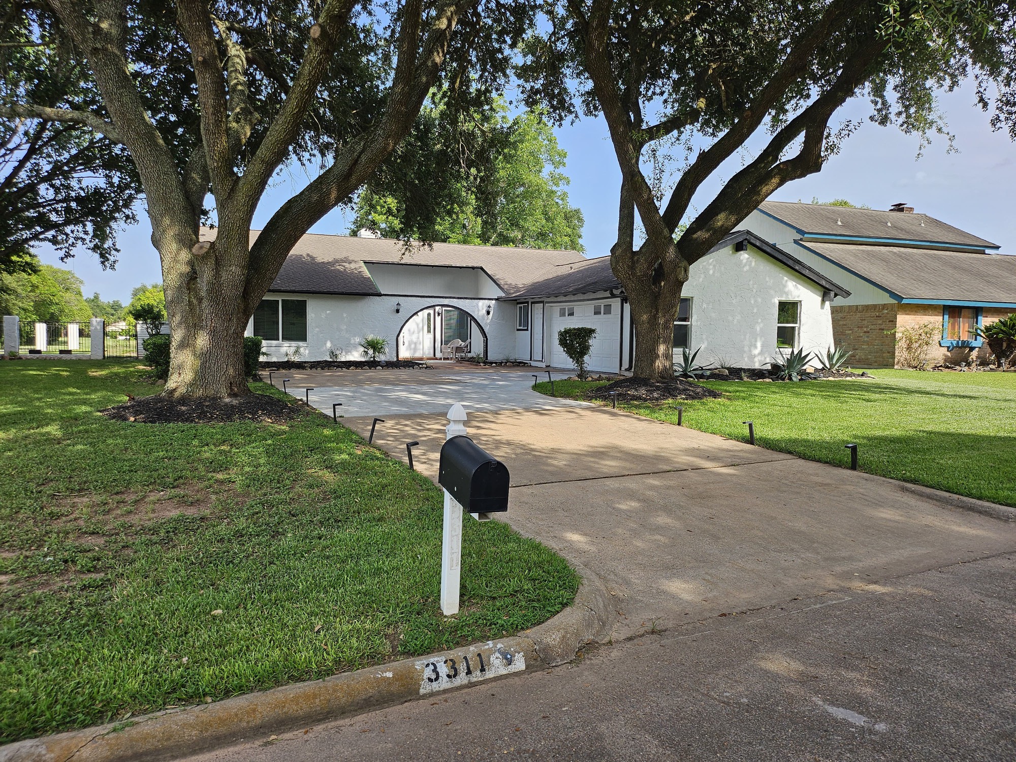 3311 Oyster Cove Drive Property Photo 1