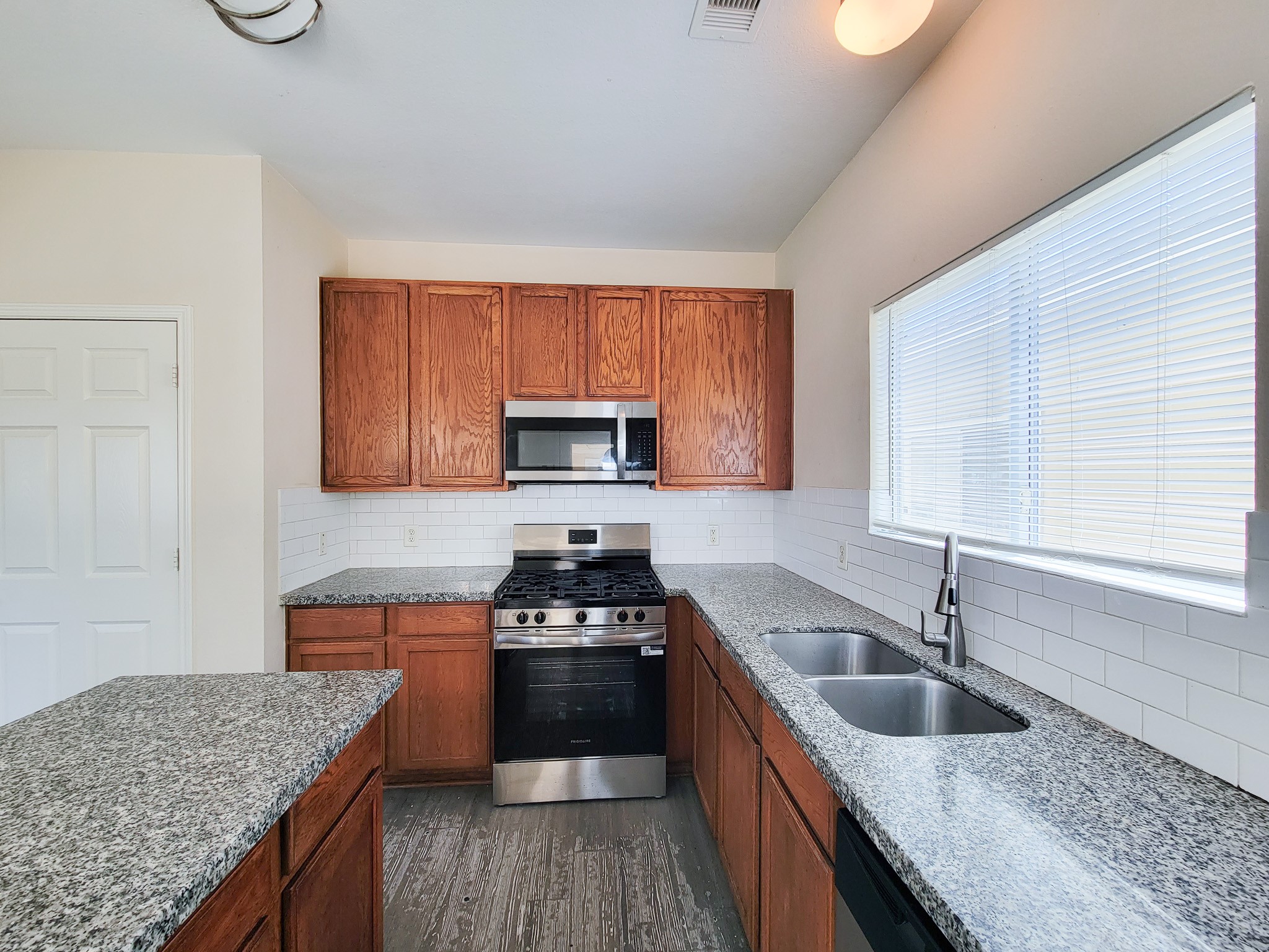 21818 Grassy Hill Lane Property Photo 11