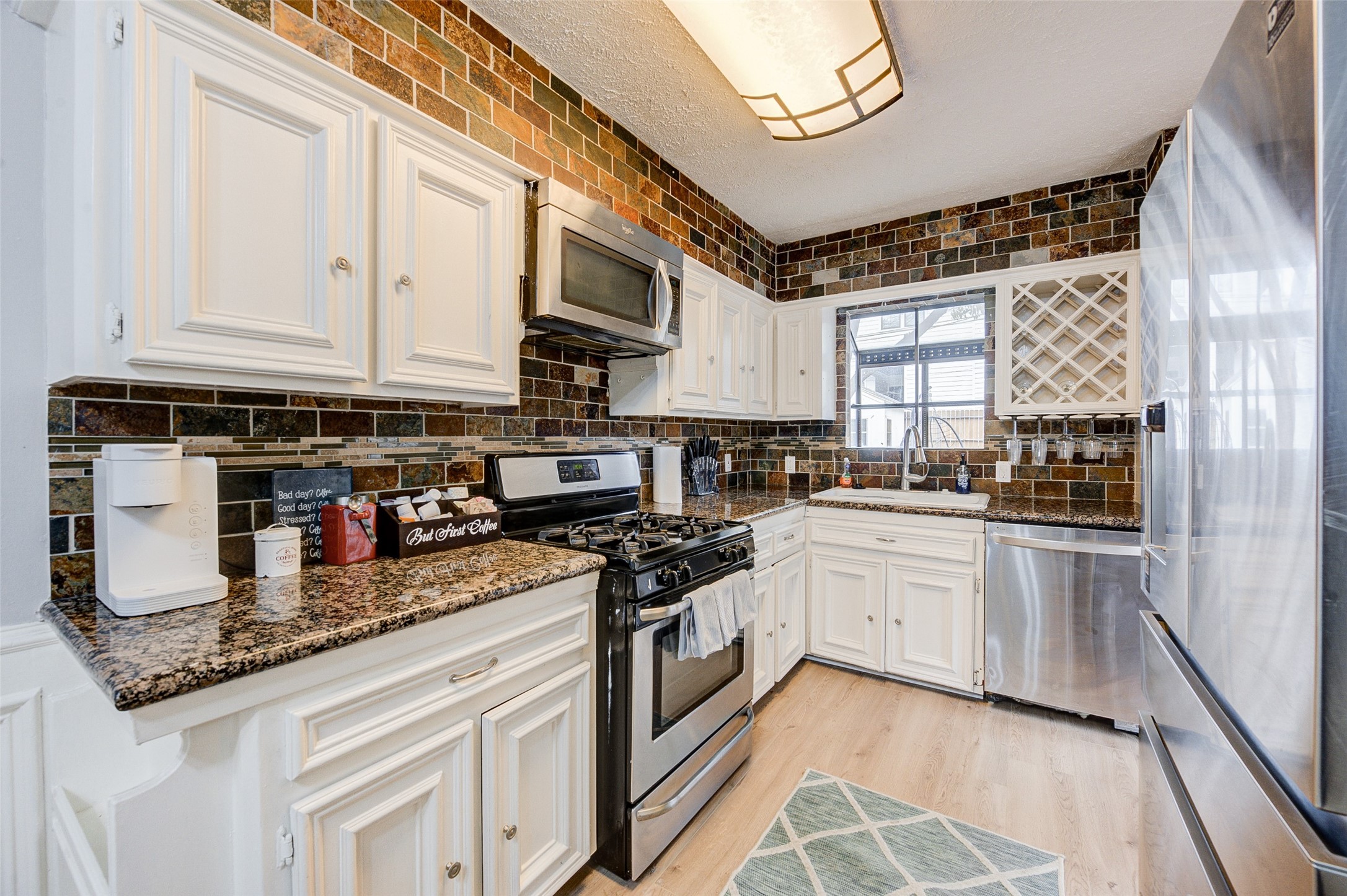 1207 Archer Street Property Photo 11