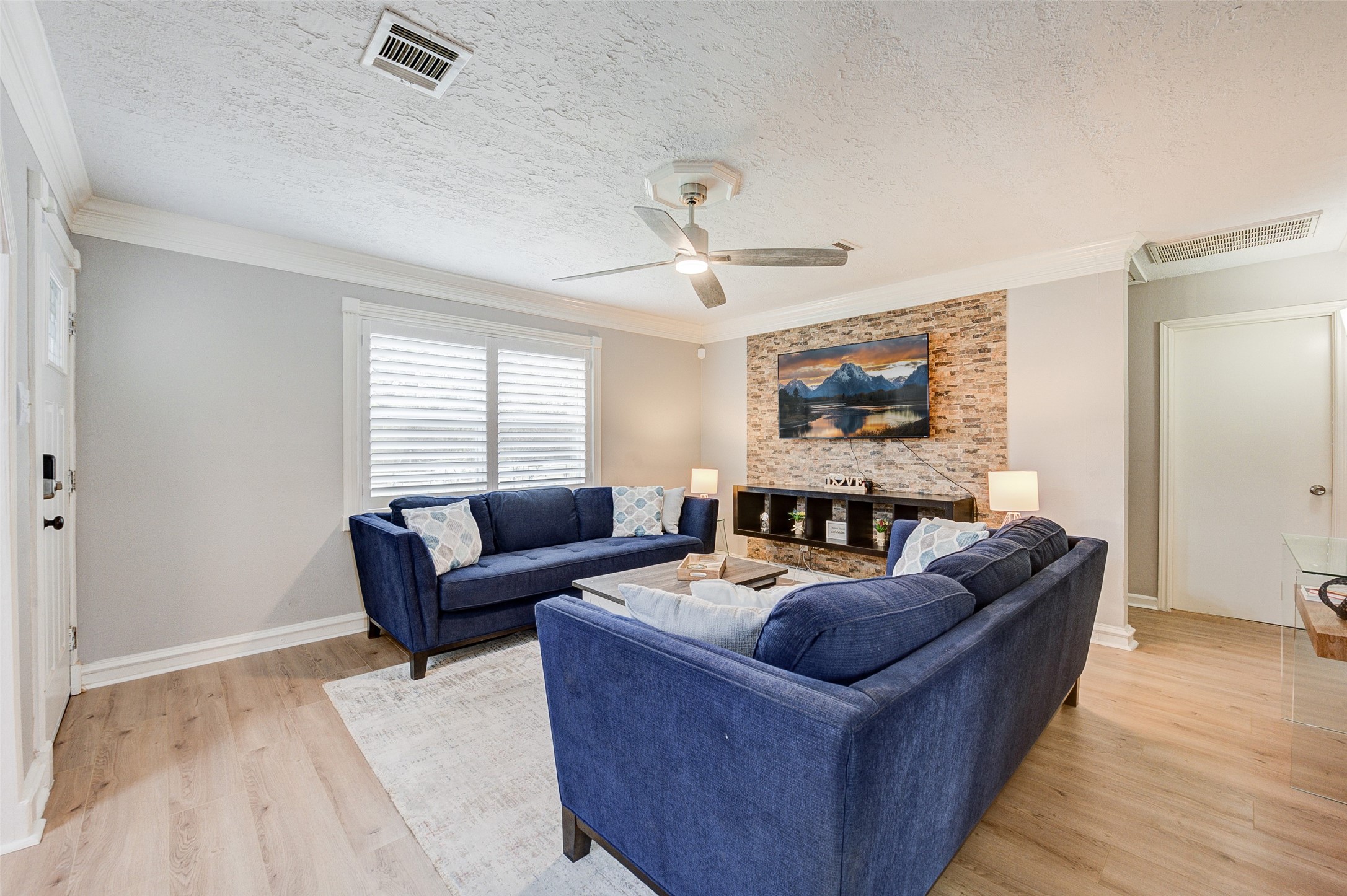 1207 Archer Street Property Photo 17