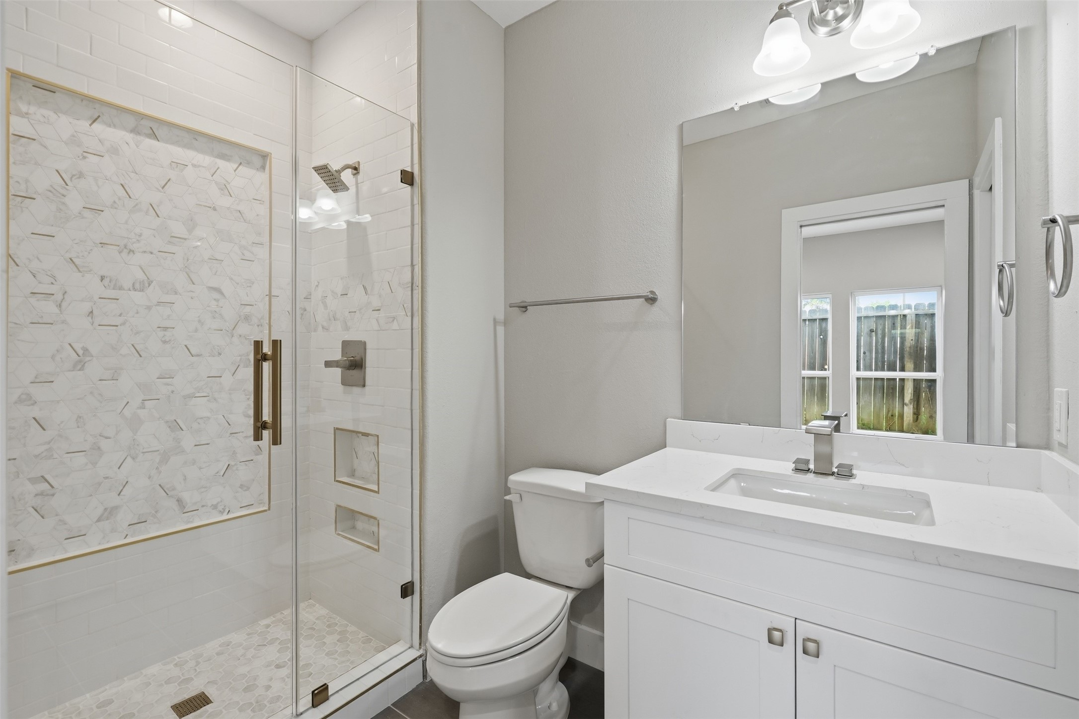 3913 Griggs Road Property Photo 20