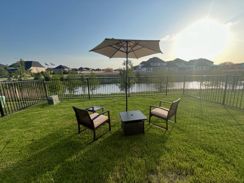 5562 Amber Brook Lane Property Photo 1