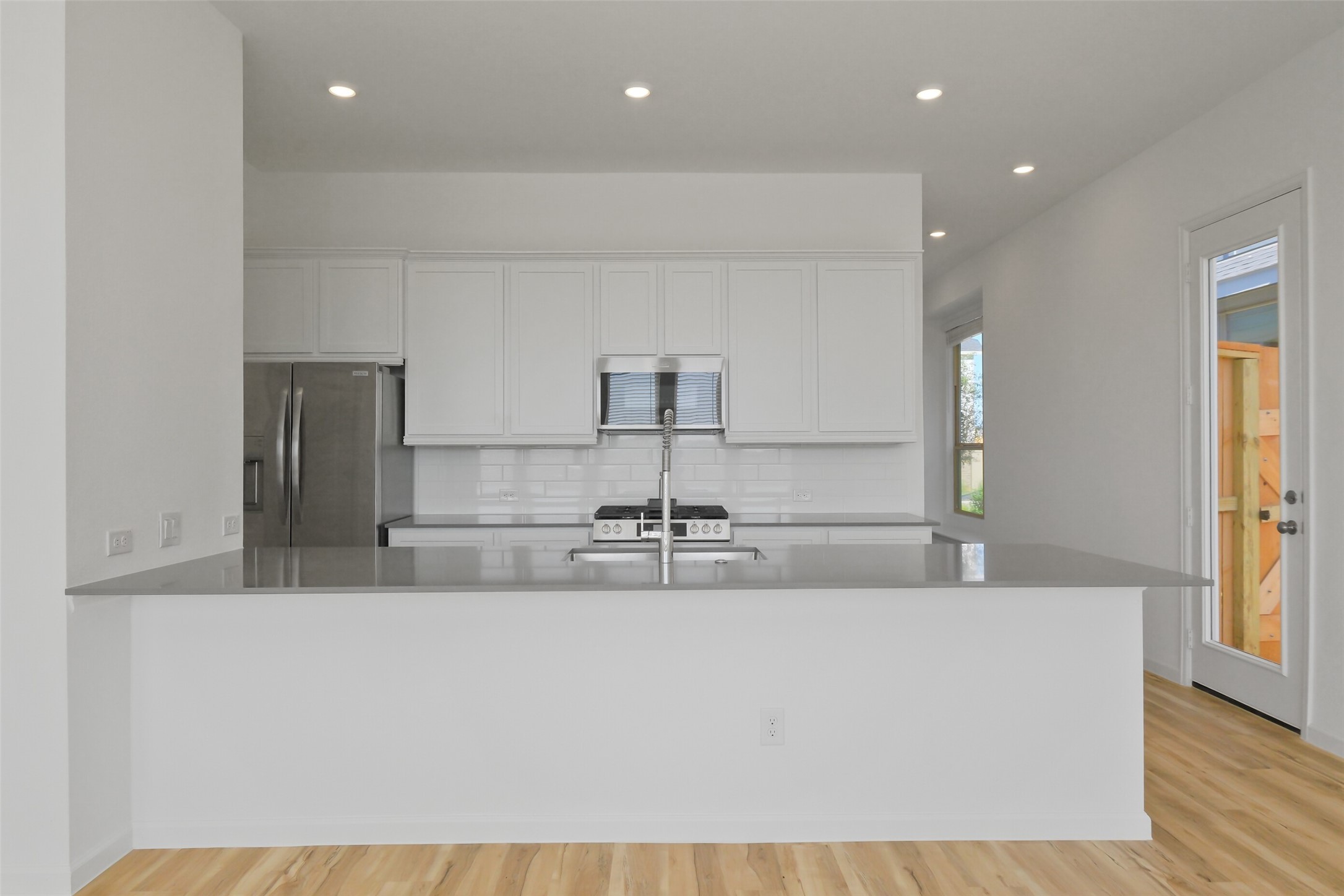 5562 Amber Brook Lane Property Photo 10