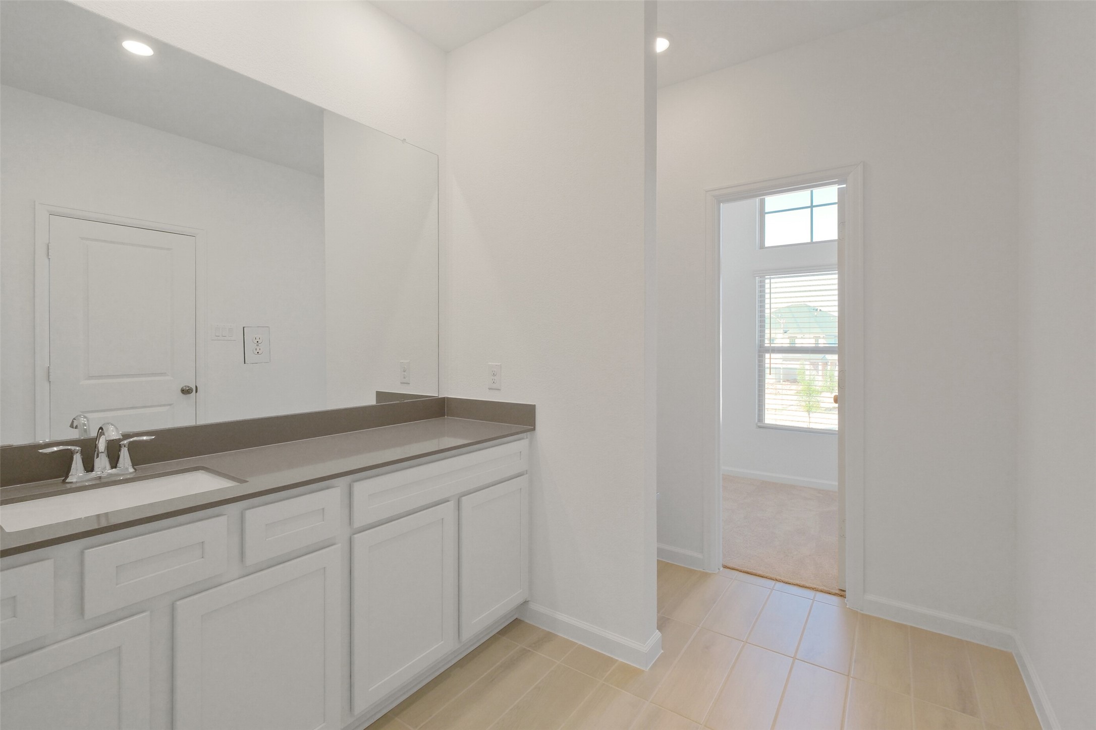 5562 Amber Brook Lane Property Photo 17