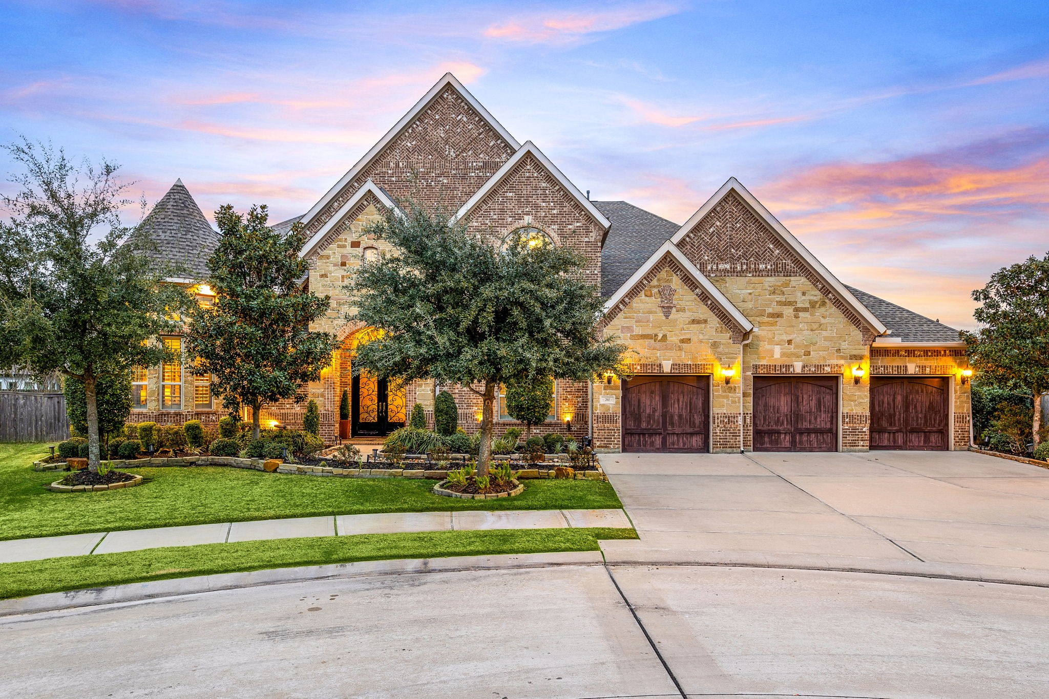 2803 Chester Knoll Court Property Photo