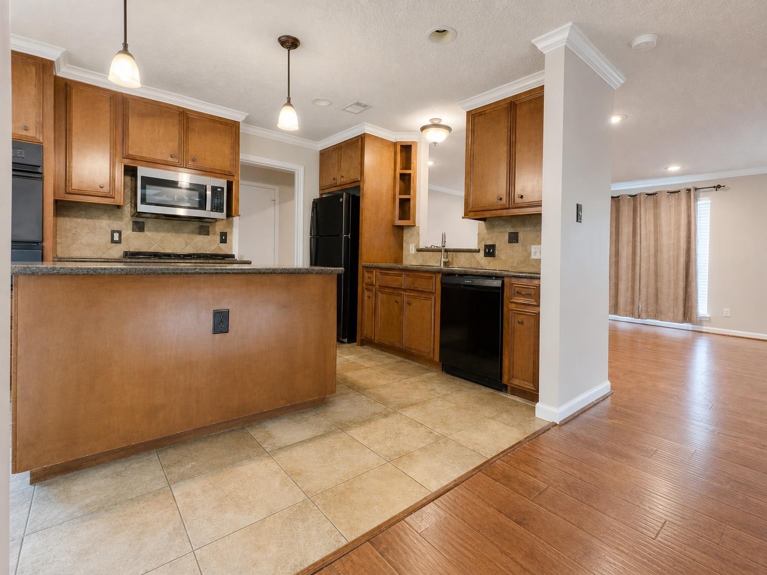 1747 Burning Tree Road Property Photo 8